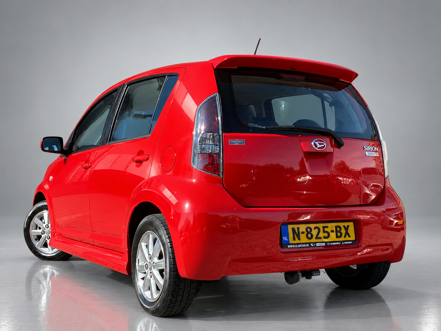 Foto van Daihatsu Sirion 2