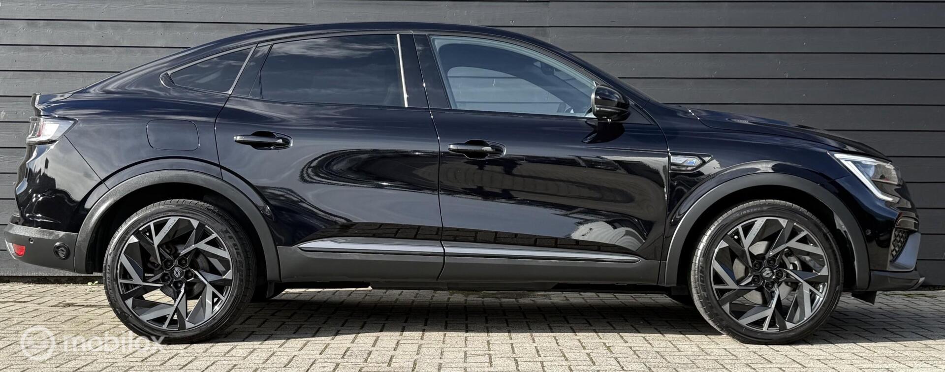 Foto van Renault Arkana E-tech