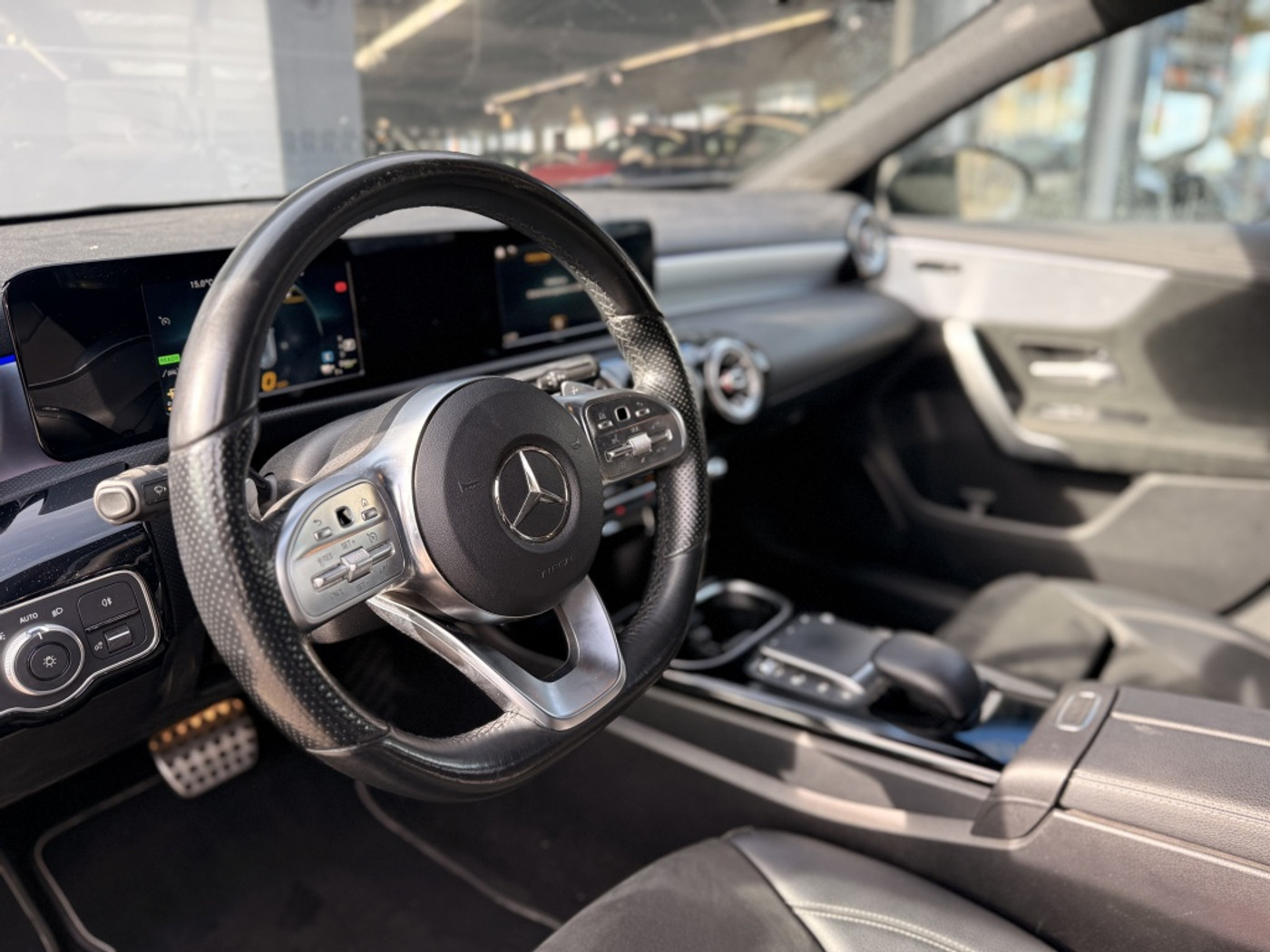 Foto van Mercedes-Benz A 250 E