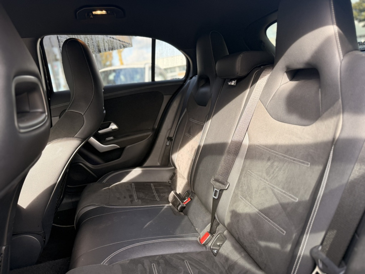 Foto van Mercedes-Benz A 250 E
