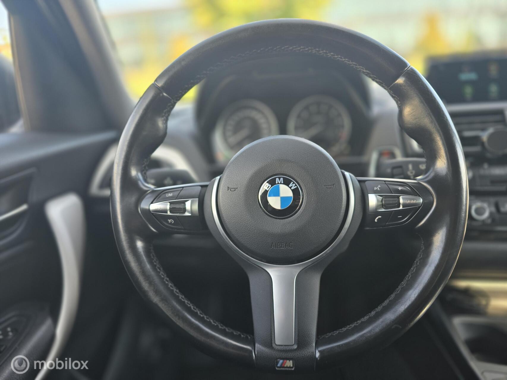 Foto van BMW 118i