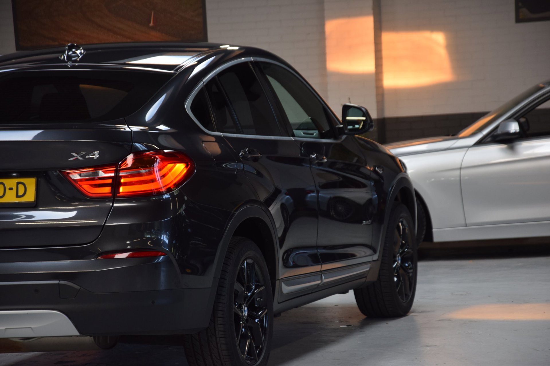 Foto van BMW X4 Xdrive20i