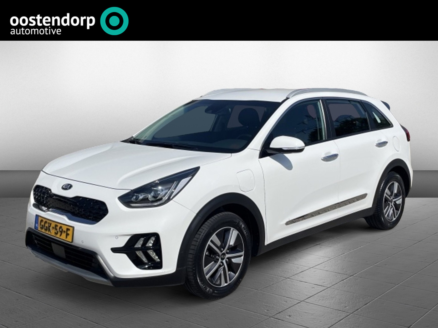 Kia Niro 1.6 GDi PHEV DynamicPlusLine Navigatie - Stoel verwarming - Trekhaak 2021 - voorkant