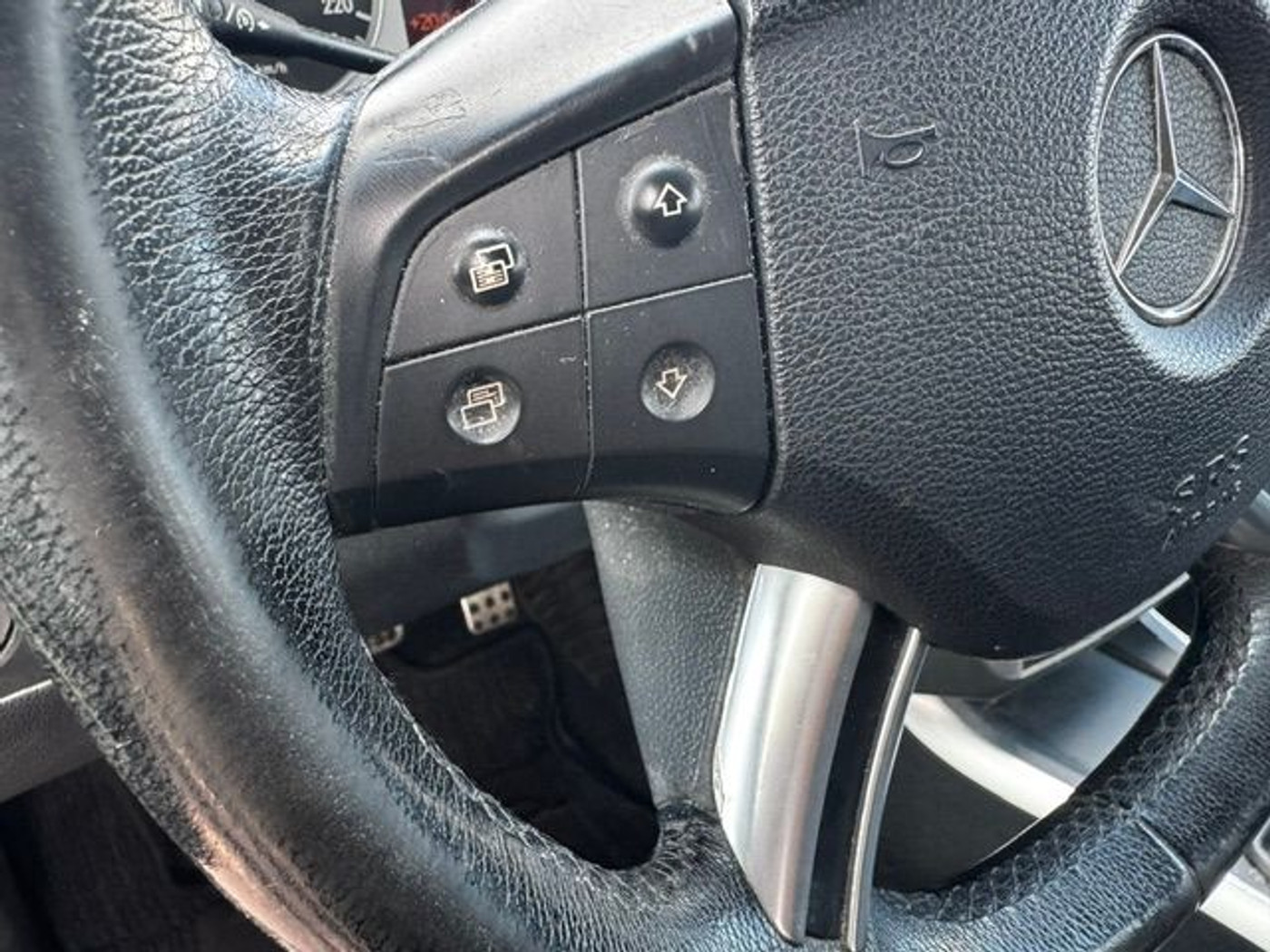 Foto van Mercedes-Benz B 200