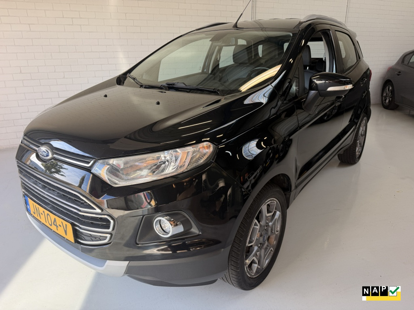 Ford Ecosport 1.0 EcoB. Titanium|Clima|Cruise|Navi|Voorstoel en Vooruit verw|Trekhaak 2016 - voorkant