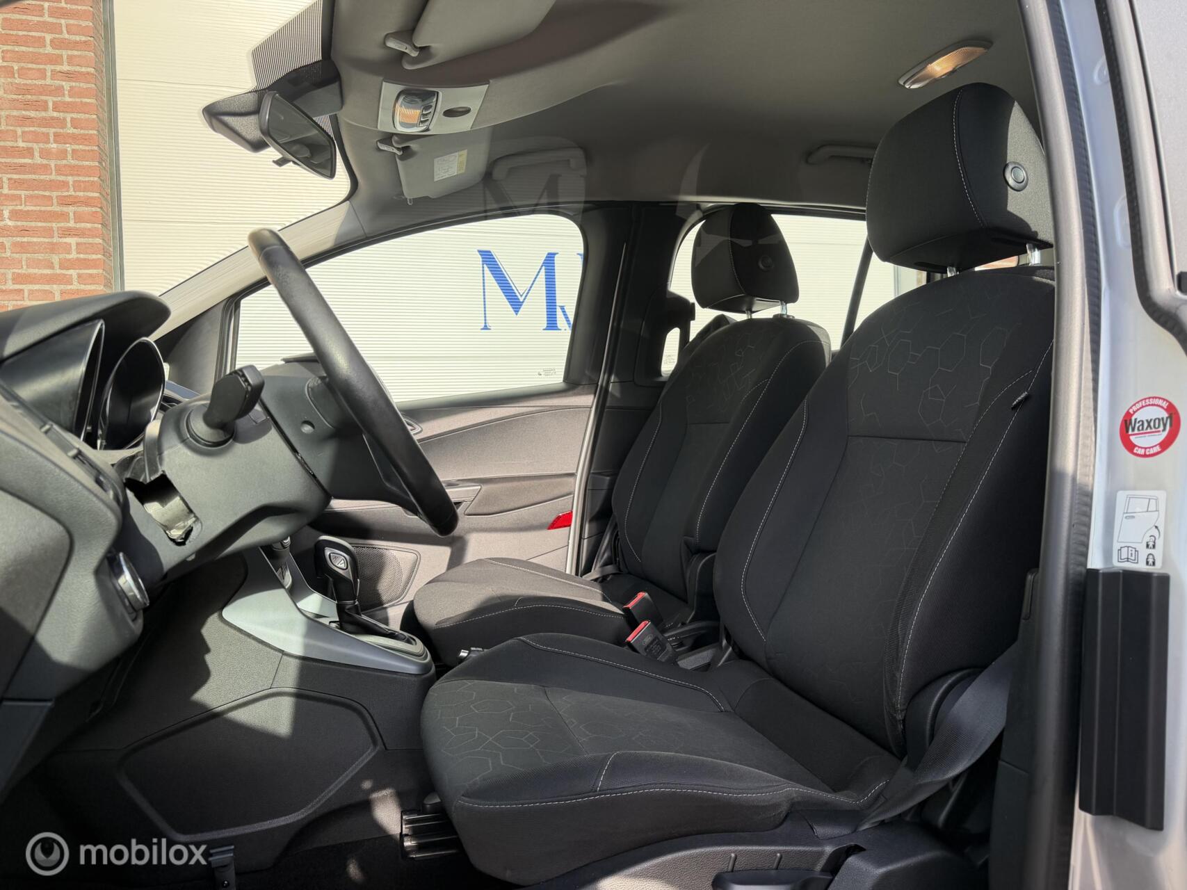 Foto van Ford B-max
