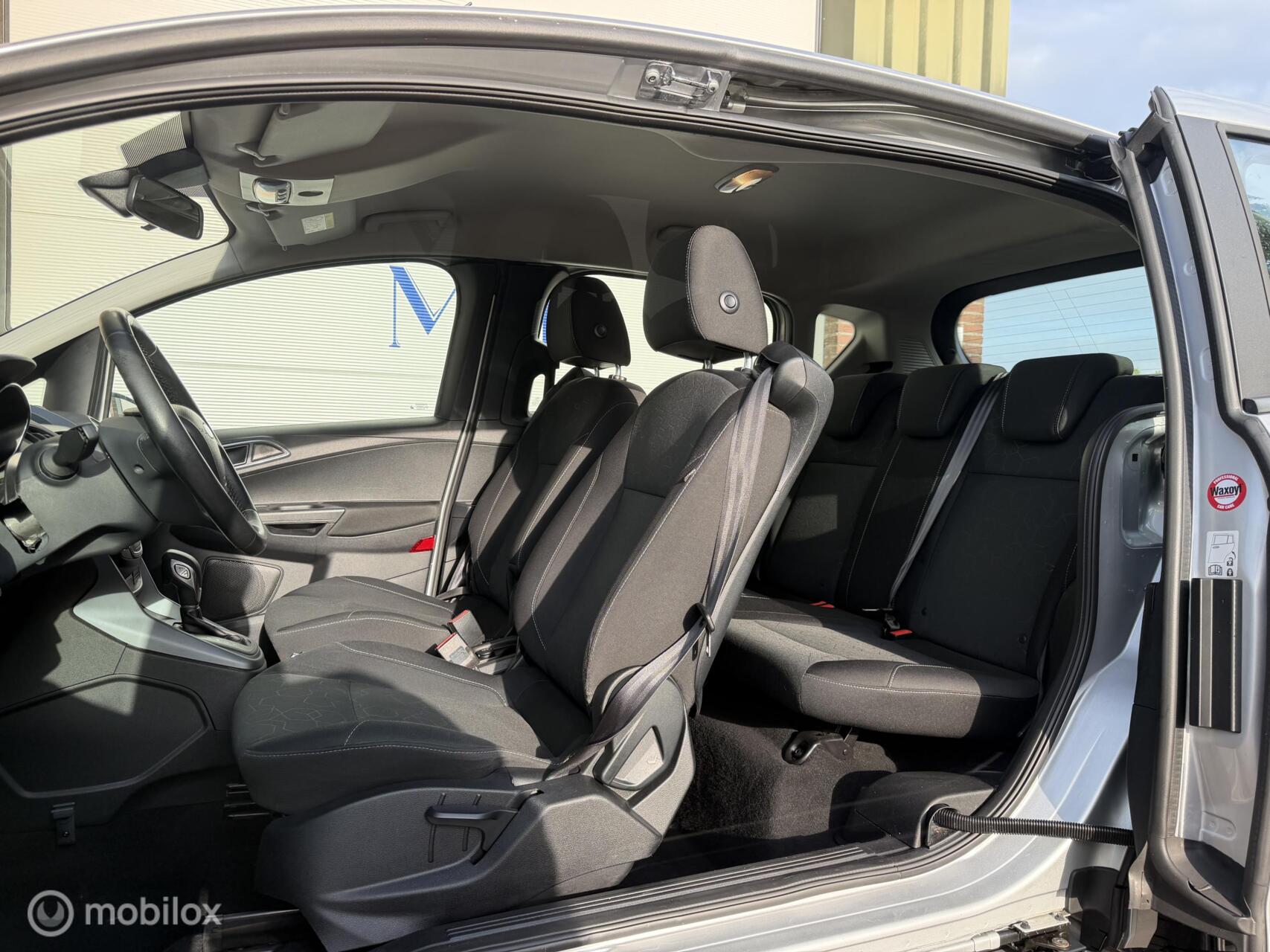 Foto van Ford B-max