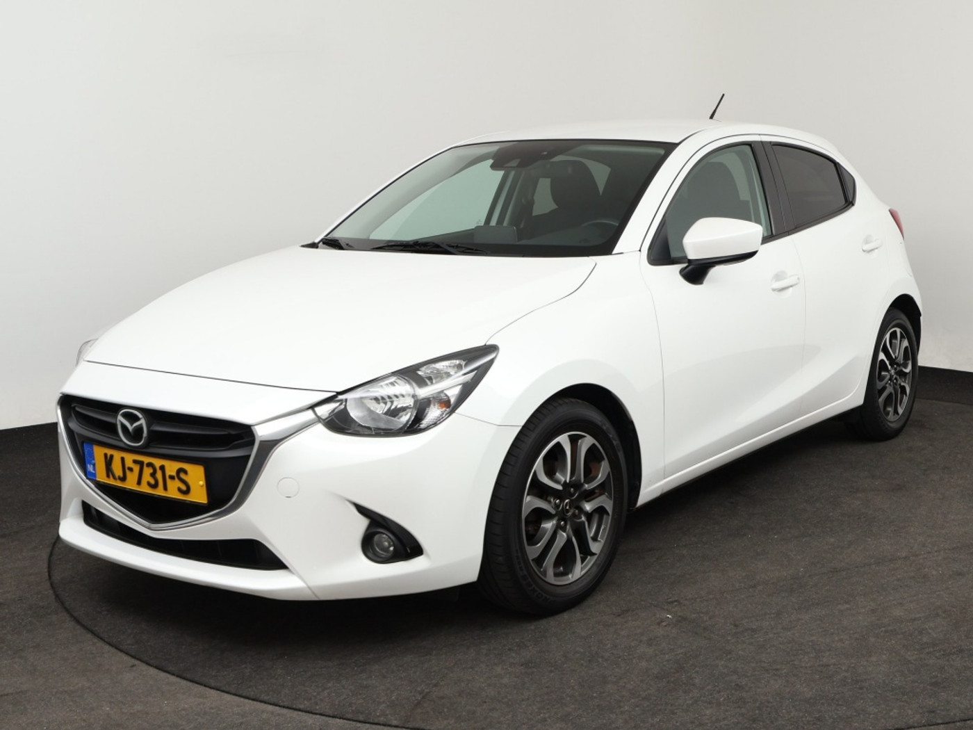 Mazda Mazda2 1.5 GT-M | NAVI | CLIMA | LMV | TREKHAAK 2016 - voorkant