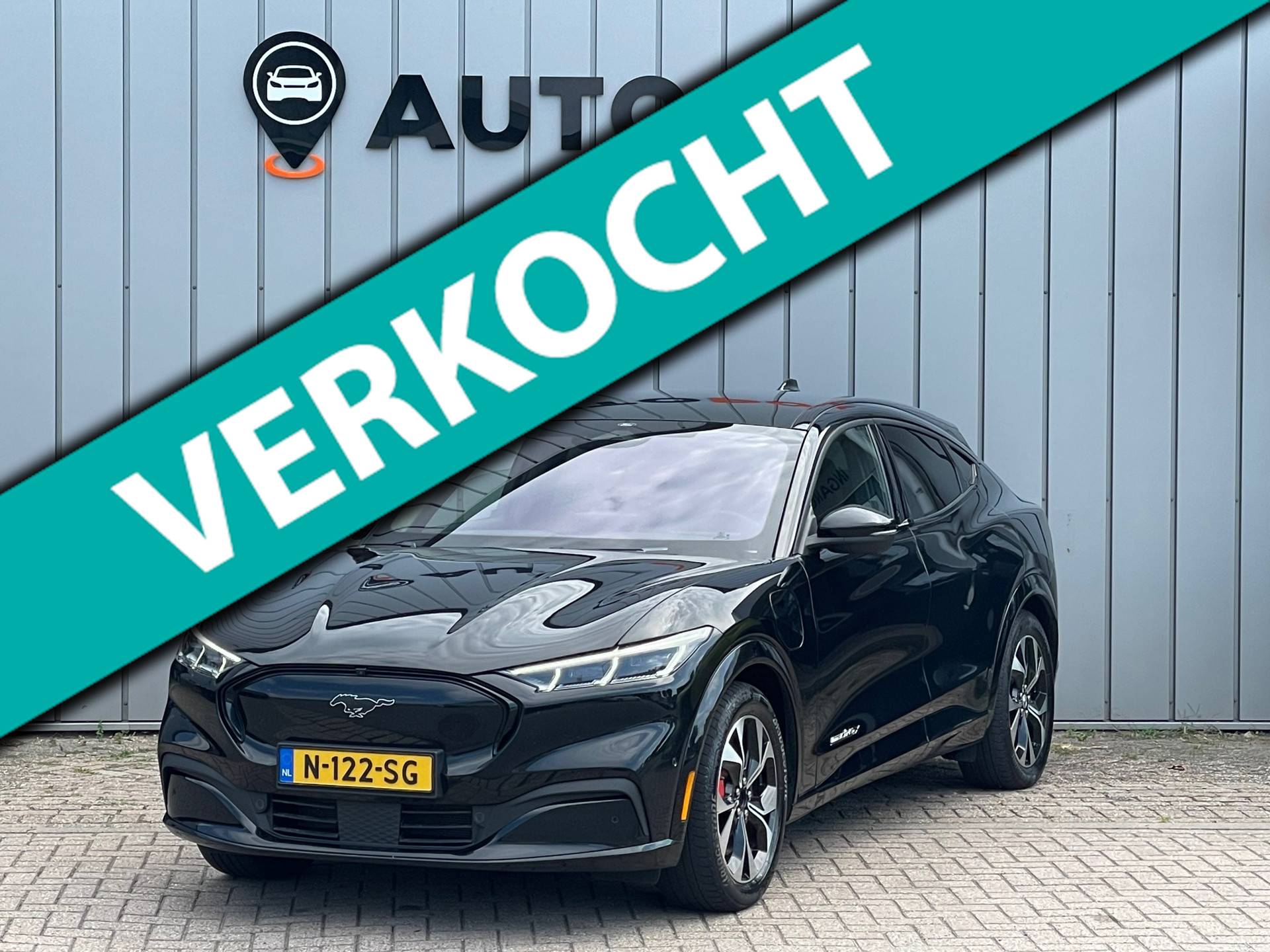 Ford Mustang Mach-e 98 kWh 351pk Extended AWD | SOH 95% | Technology Pack Plus | Panoramadak | Zwart Leder | 360 Camera | CarPlay 2021 - voorkant