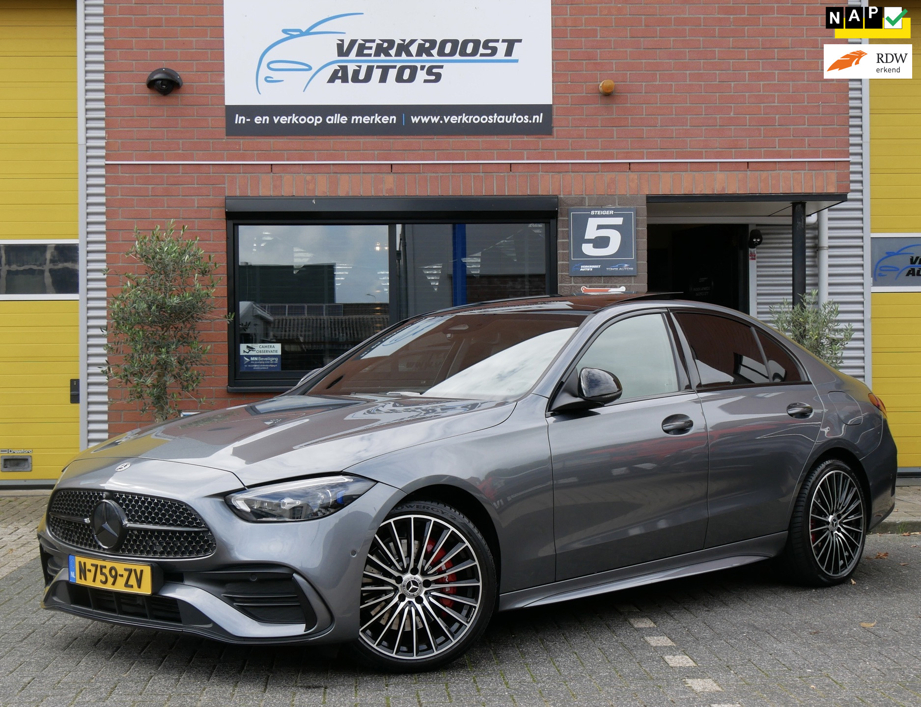 Mercedes-Benz C 300 E 300 e AMG pano. 360 camera. hud. memory 2022 - voorkant