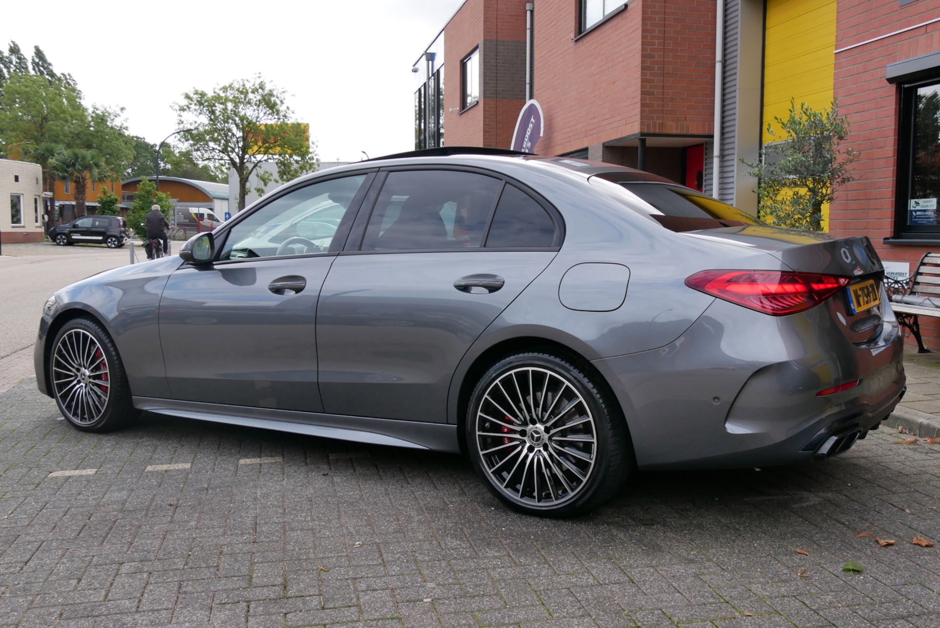 Foto van Mercedes-Benz C 300 E
