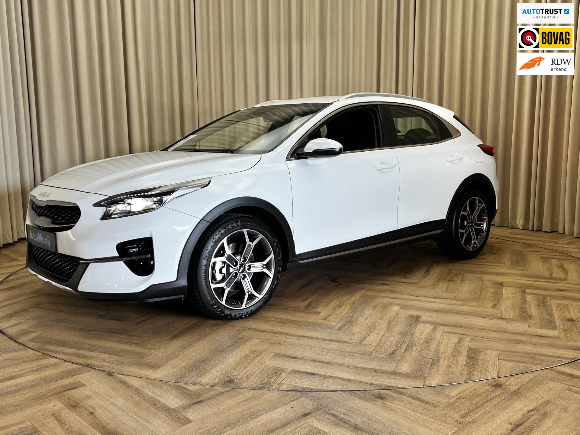Kia Xceed 1.0 T-GDi DynamicLine  | Orig. NL | Achteruitrij Camera | Dealer onderhouden 2022 - voorkant