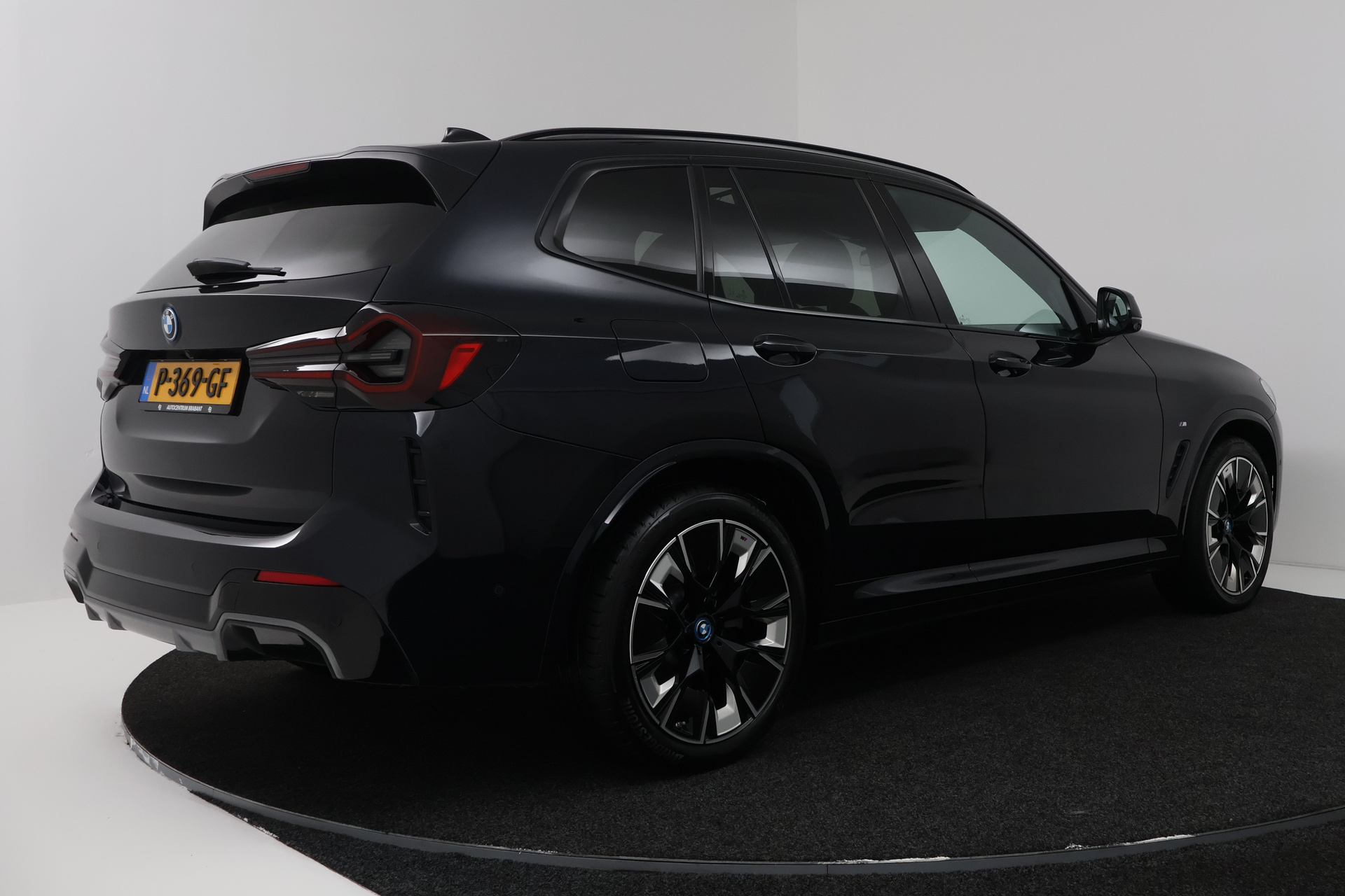 Foto van BMW Ix3