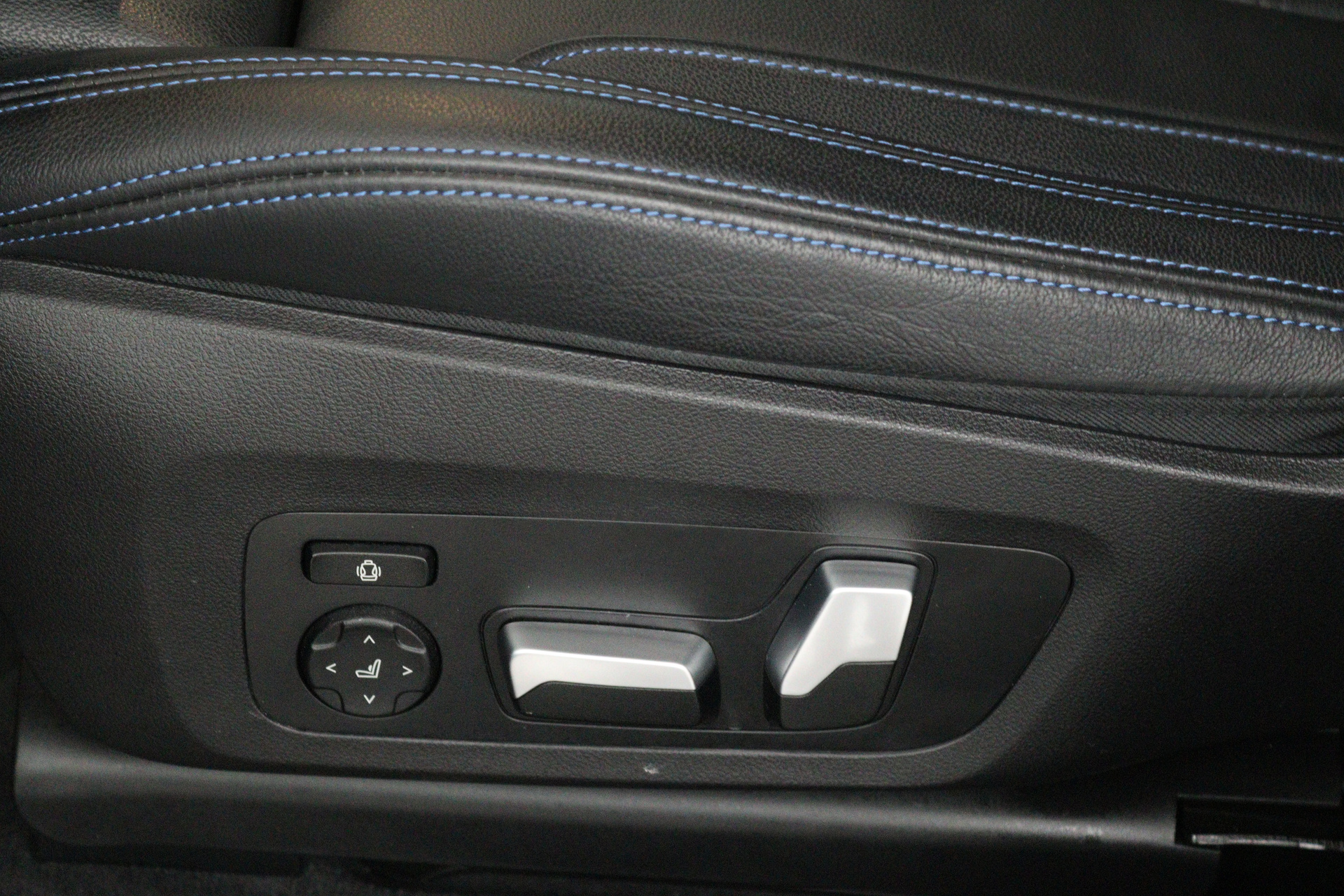 Foto van BMW Ix3