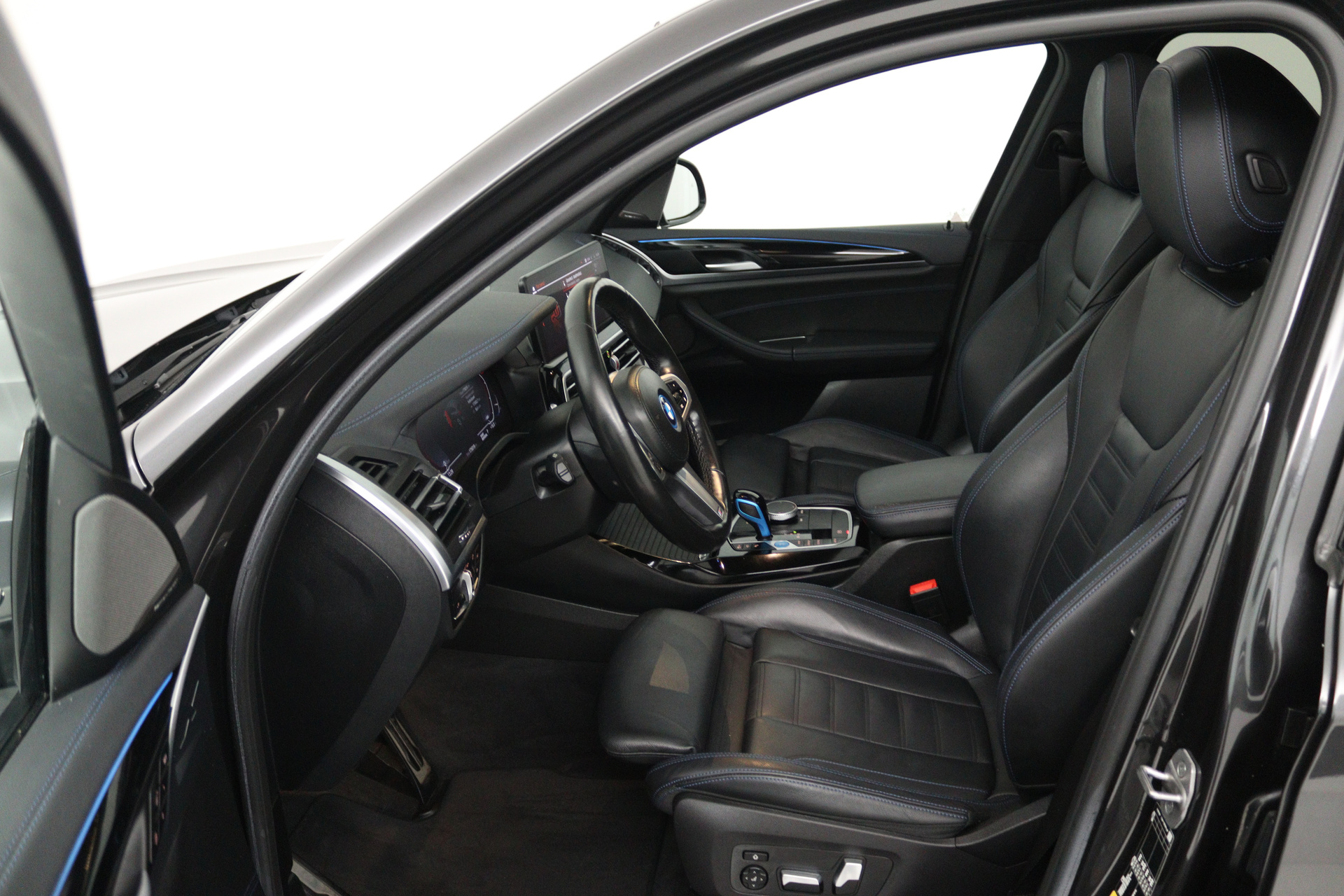 Foto van BMW Ix3