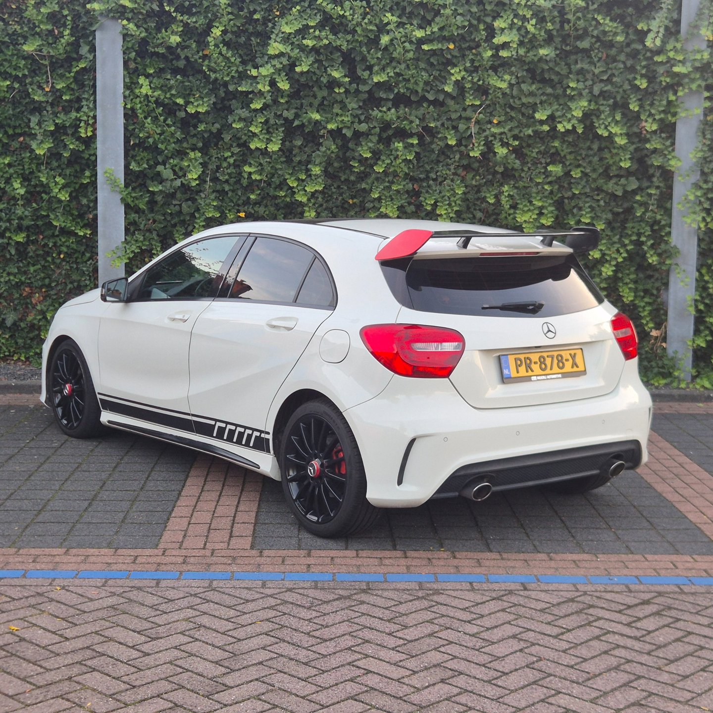 Foto van Mercedes-Benz A 200