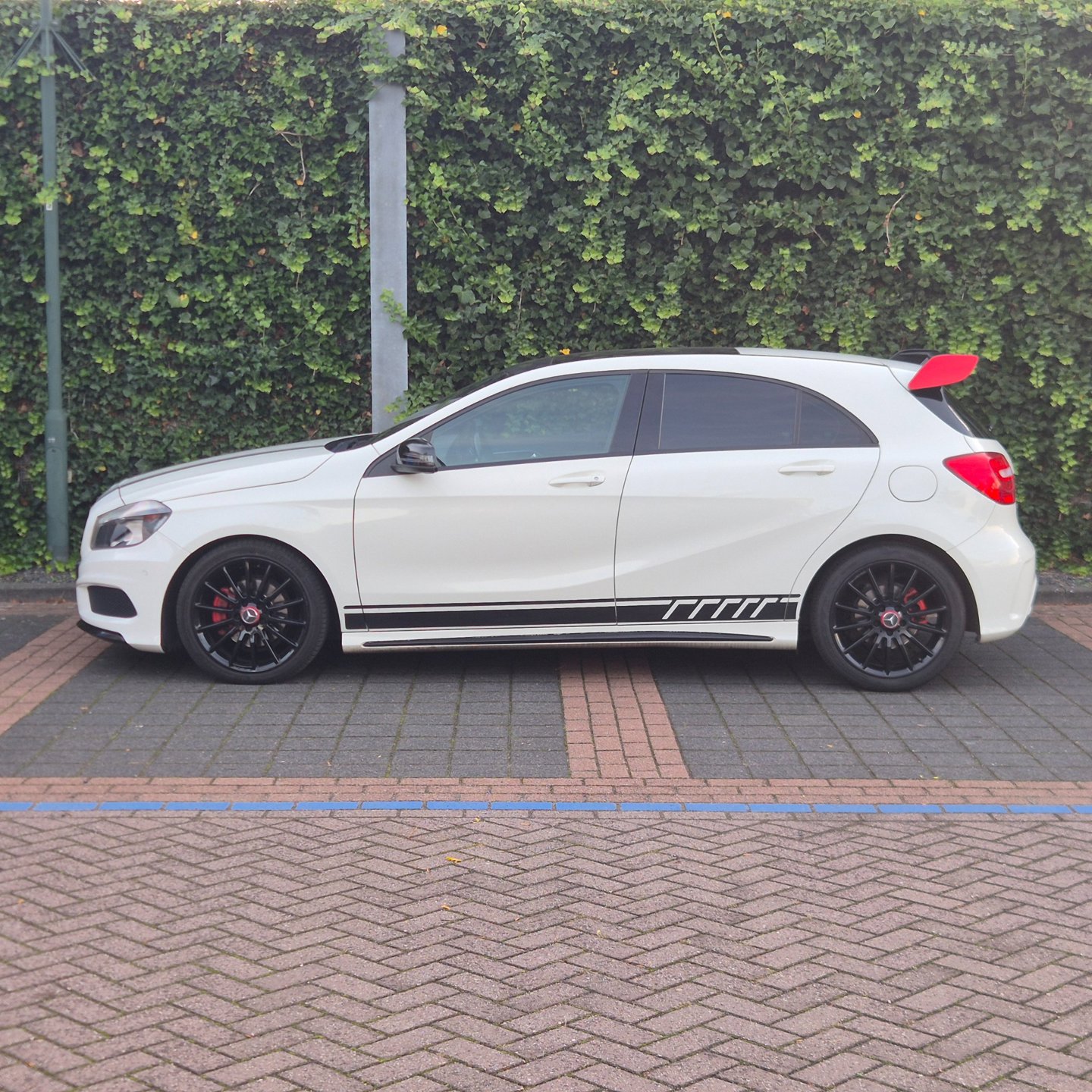 Foto van Mercedes-Benz A 200