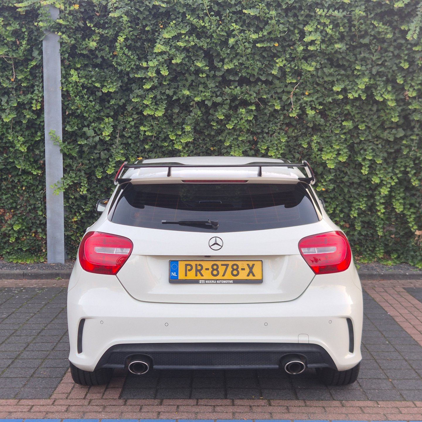 Foto van Mercedes-Benz A 200