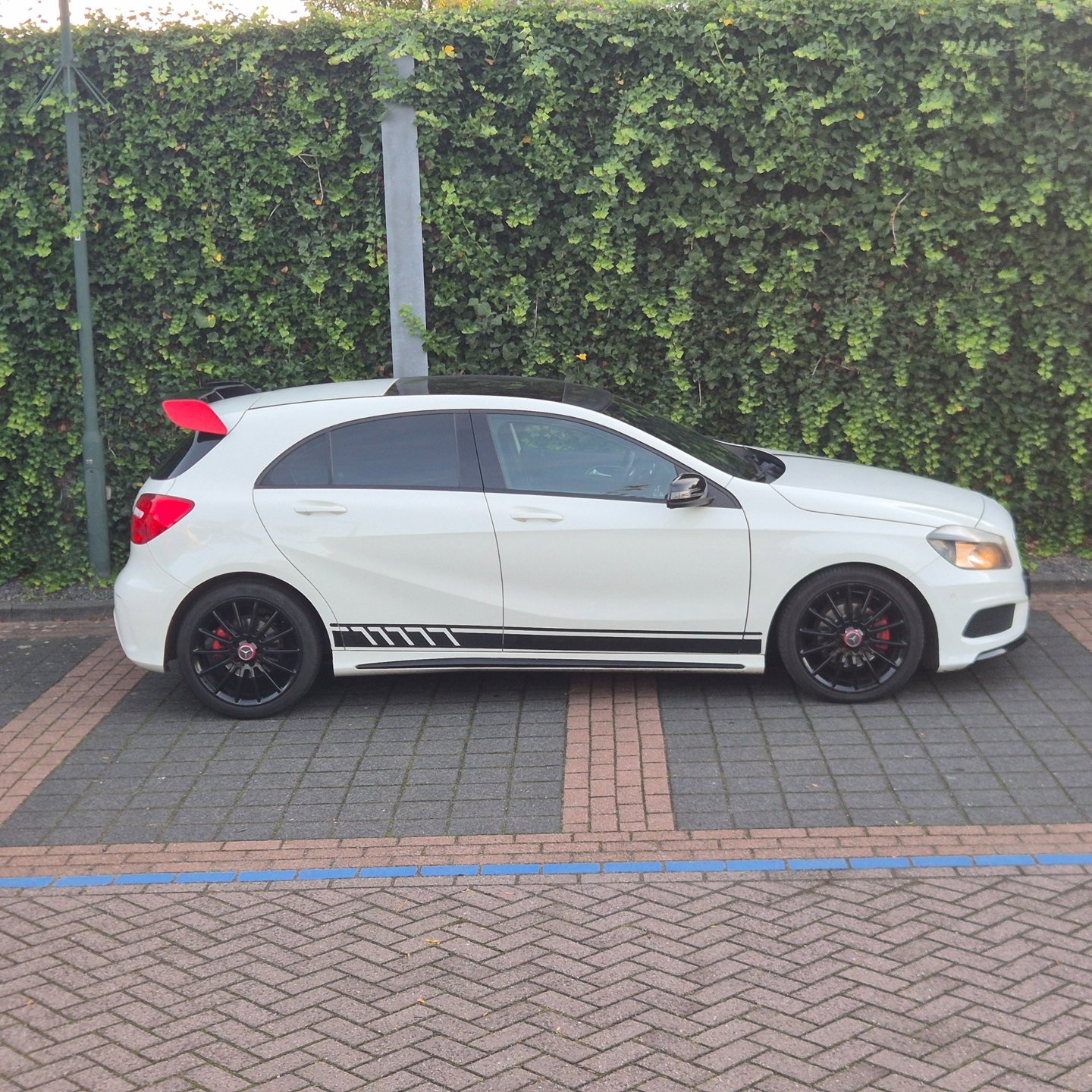Foto van Mercedes-Benz A 200