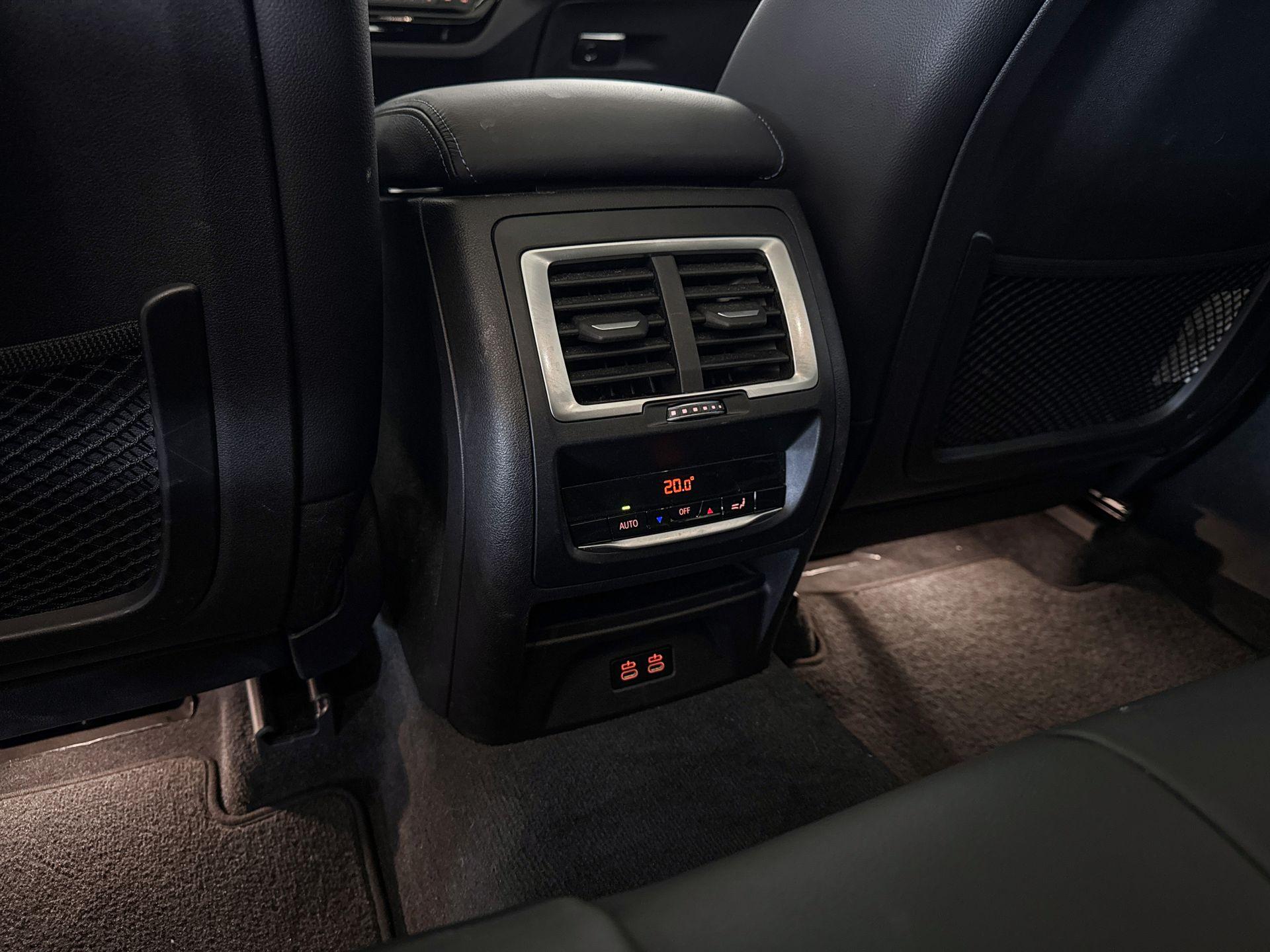 Foto van BMW Ix3