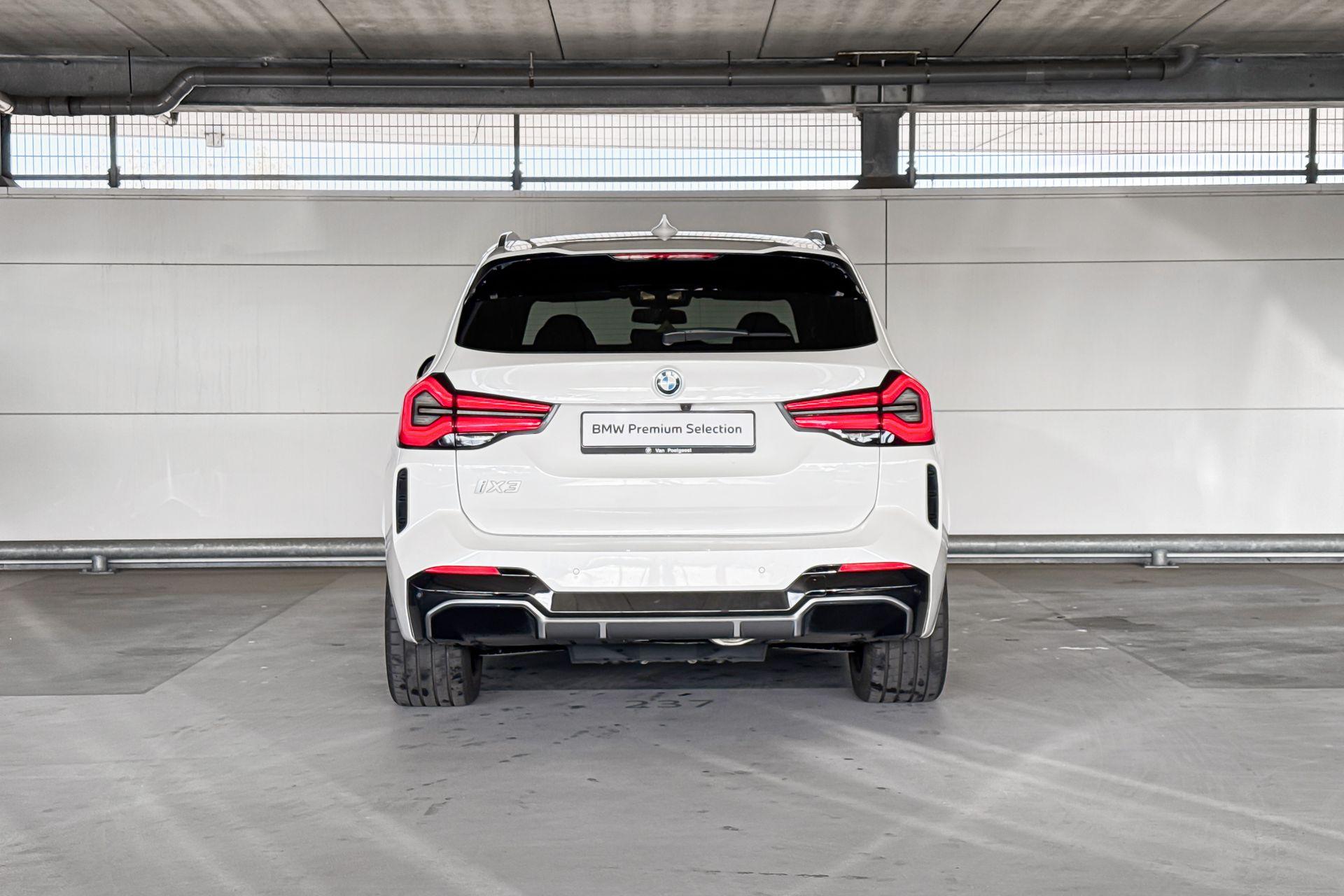 Foto van BMW Ix3