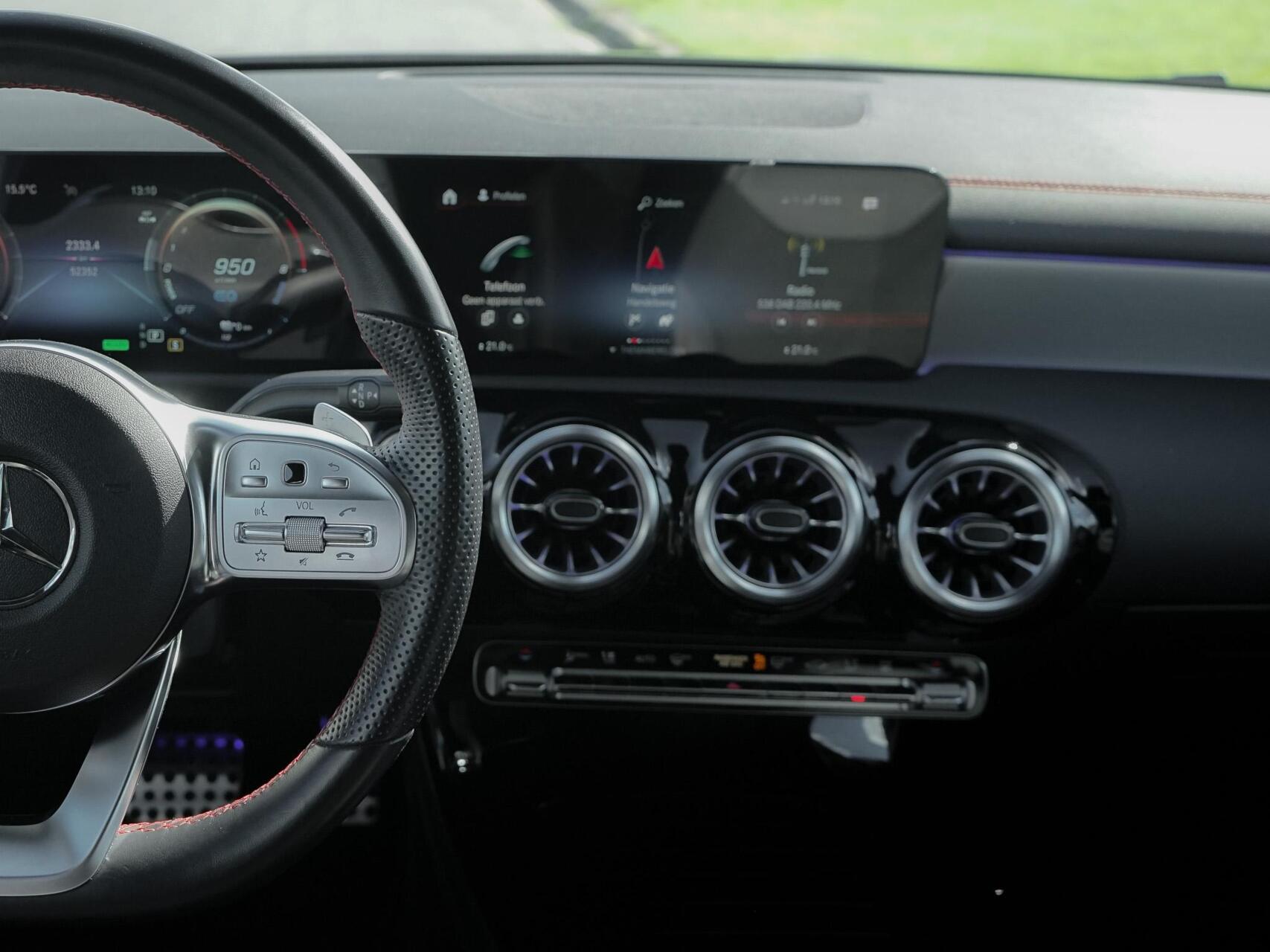 Foto van Mercedes-Benz Cla 250 E