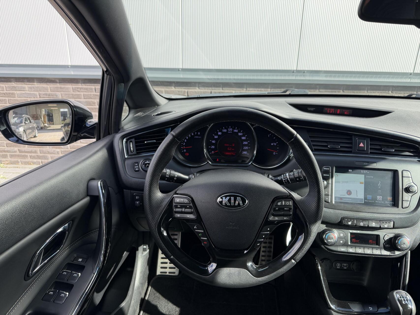 Foto van Kia Cee'd