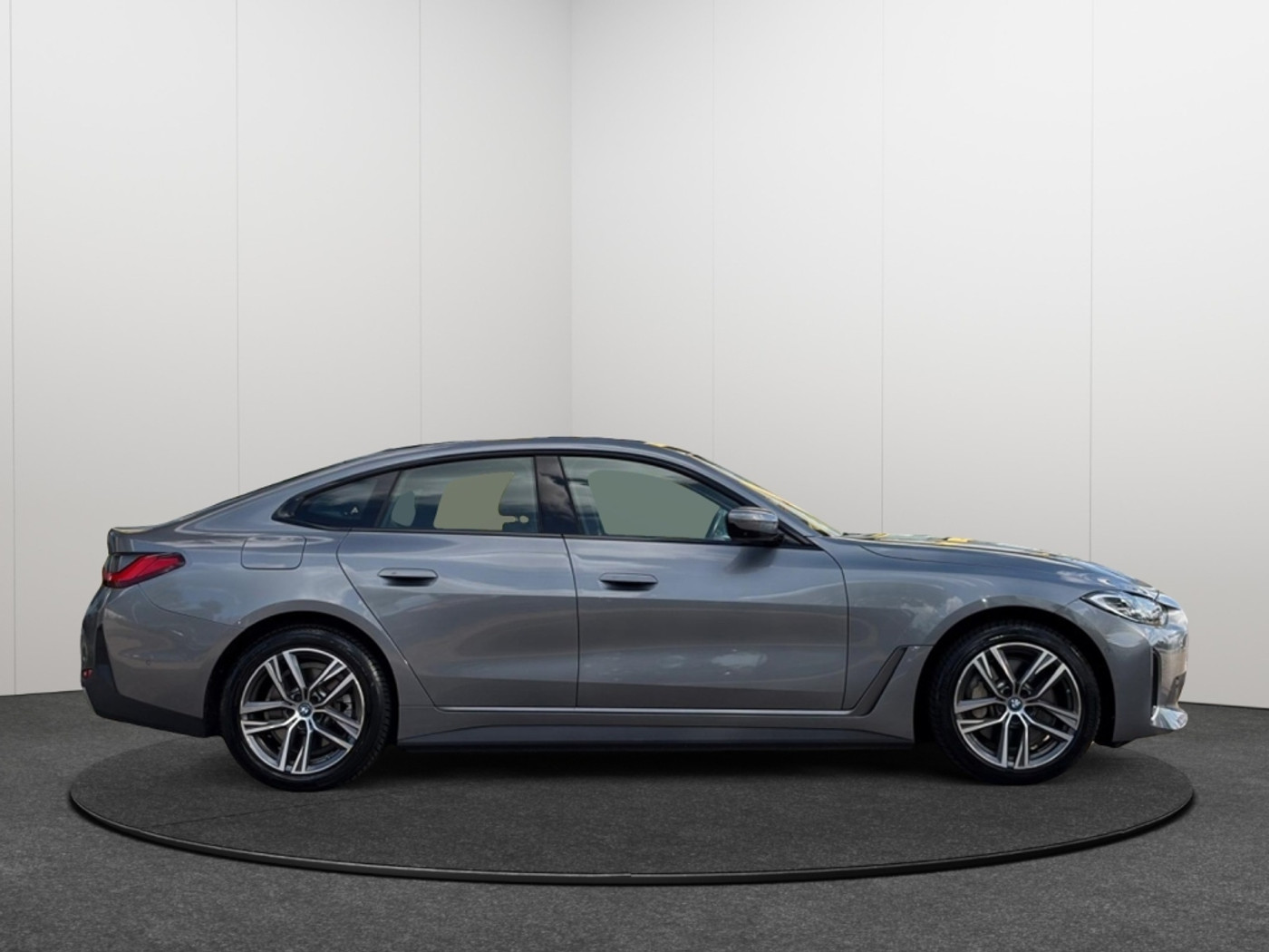 Foto van BMW I4 Edrive40