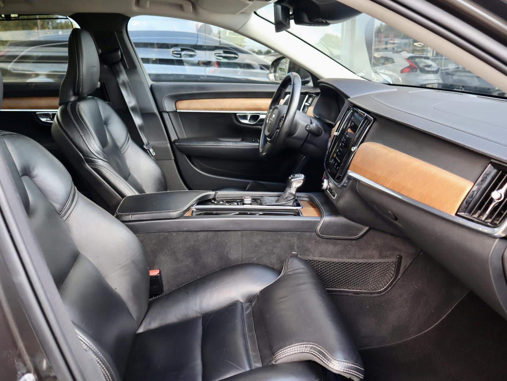 Foto van Volvo V90