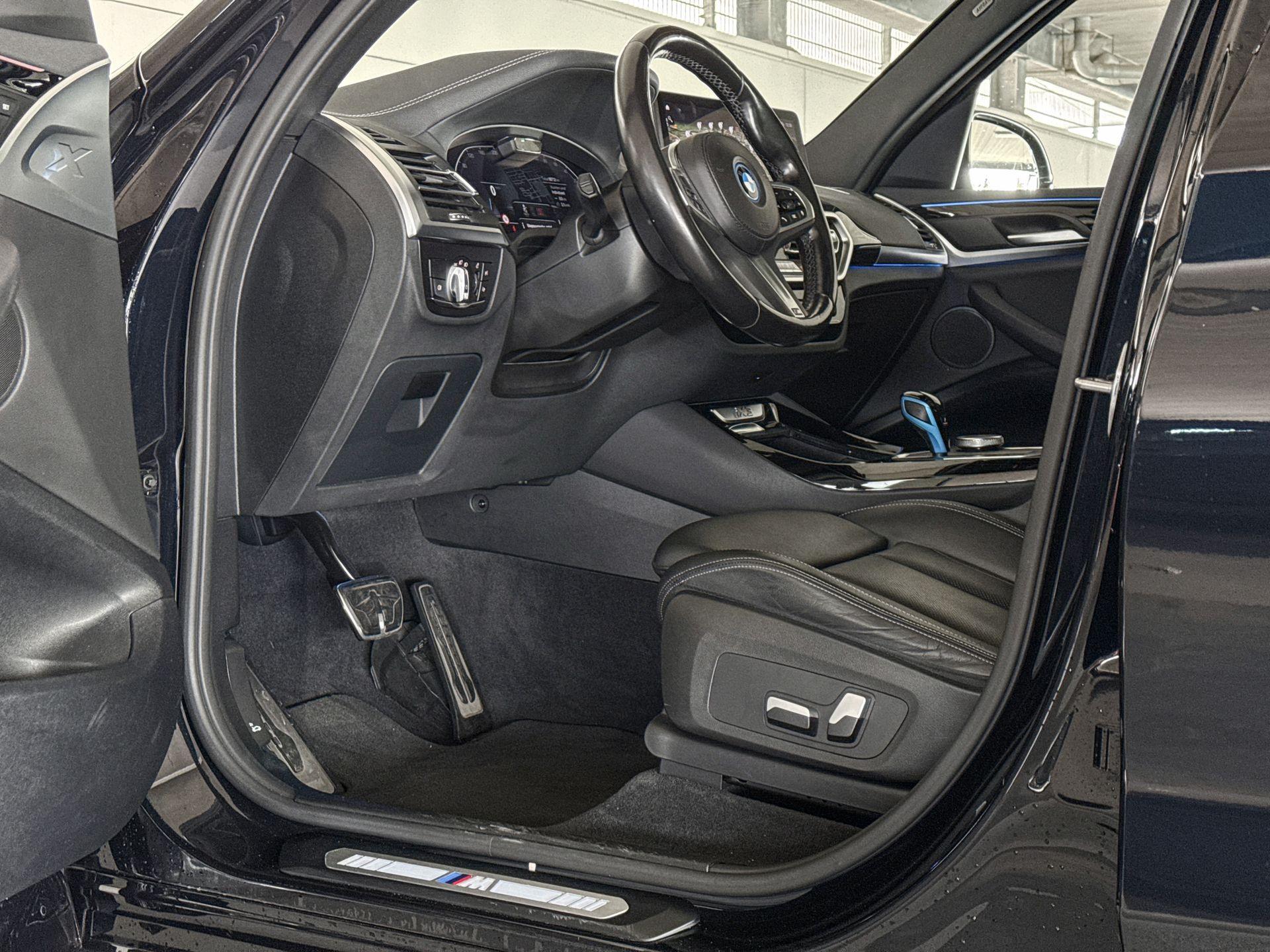Foto van BMW Ix3