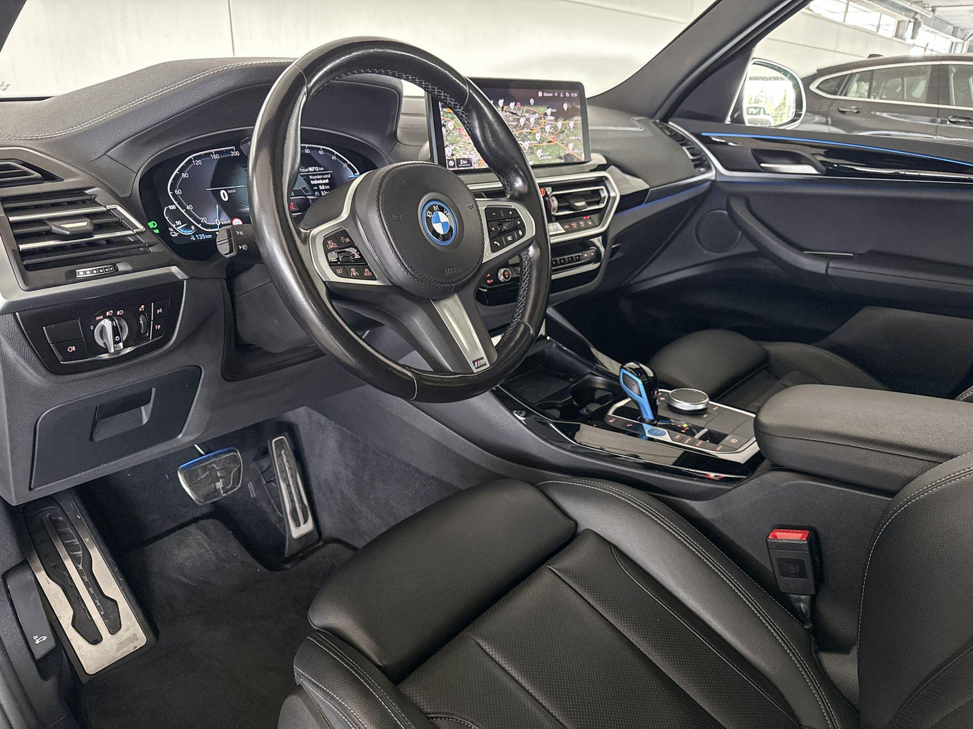 Foto van BMW Ix3