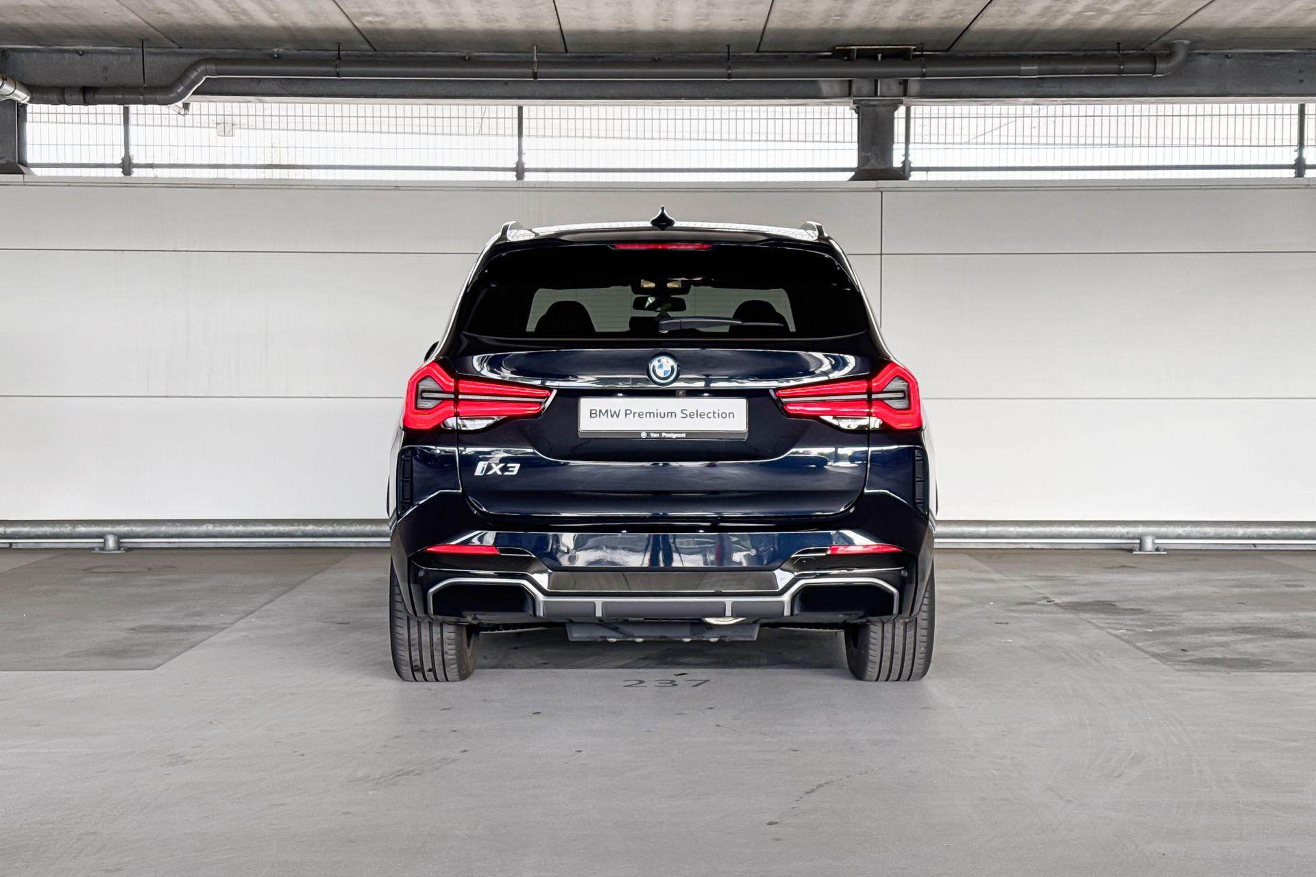 Foto van BMW Ix3