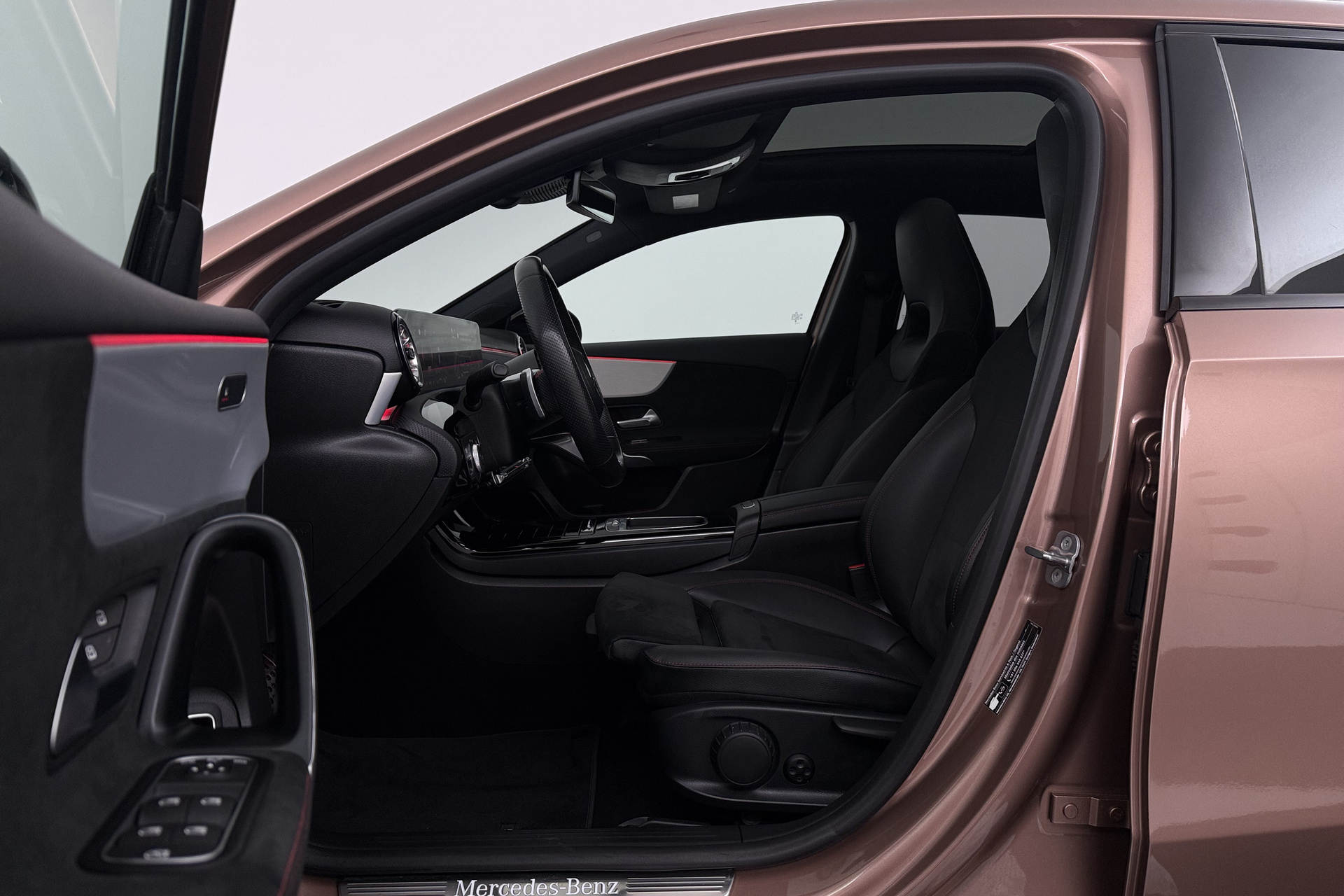 Foto van Mercedes-Benz A 250 E