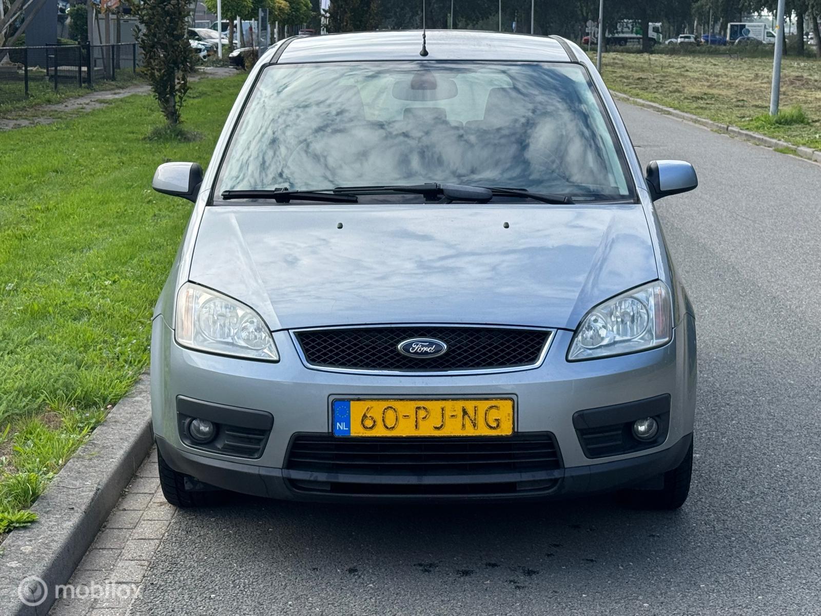 Foto van Ford Focus C-max