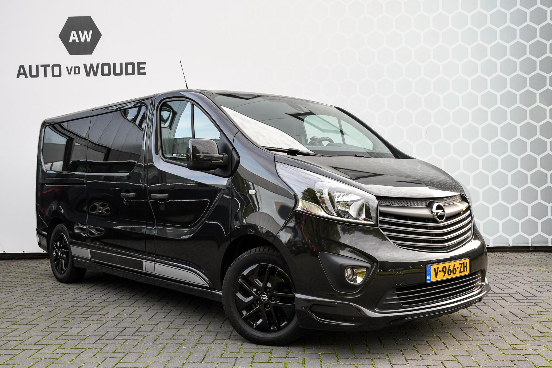 Foto van Opel Vivaro-b
