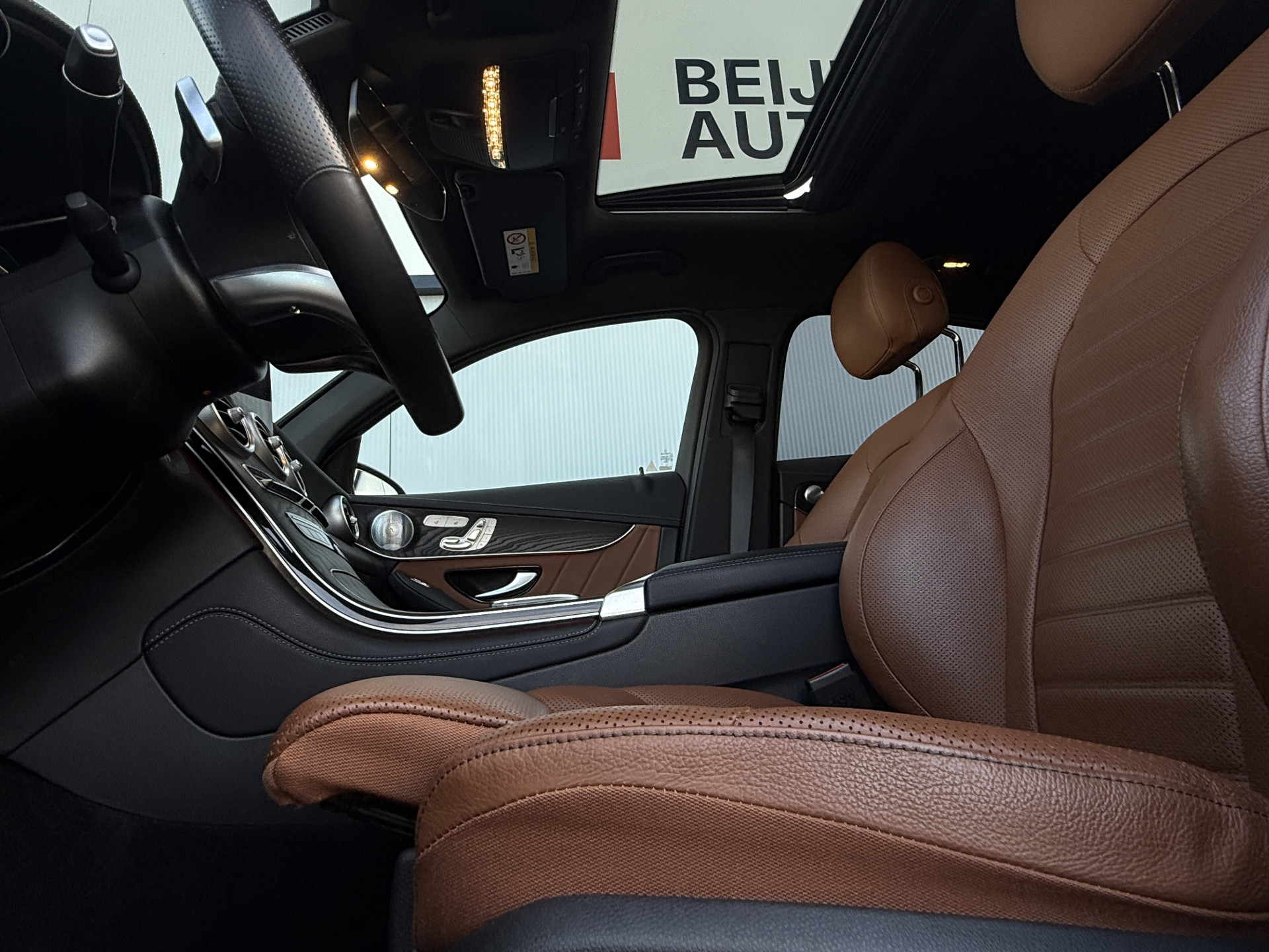 Foto van Mercedes-Benz GLC 300 E 4Matic