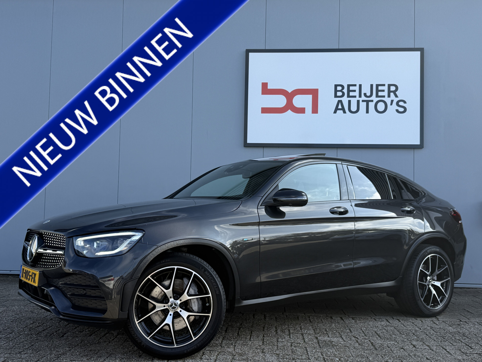 Mercedes-Benz GLC 300 E 4Matic 300e 4MATIC Premium Plus Automaat 2020 - voorkant
