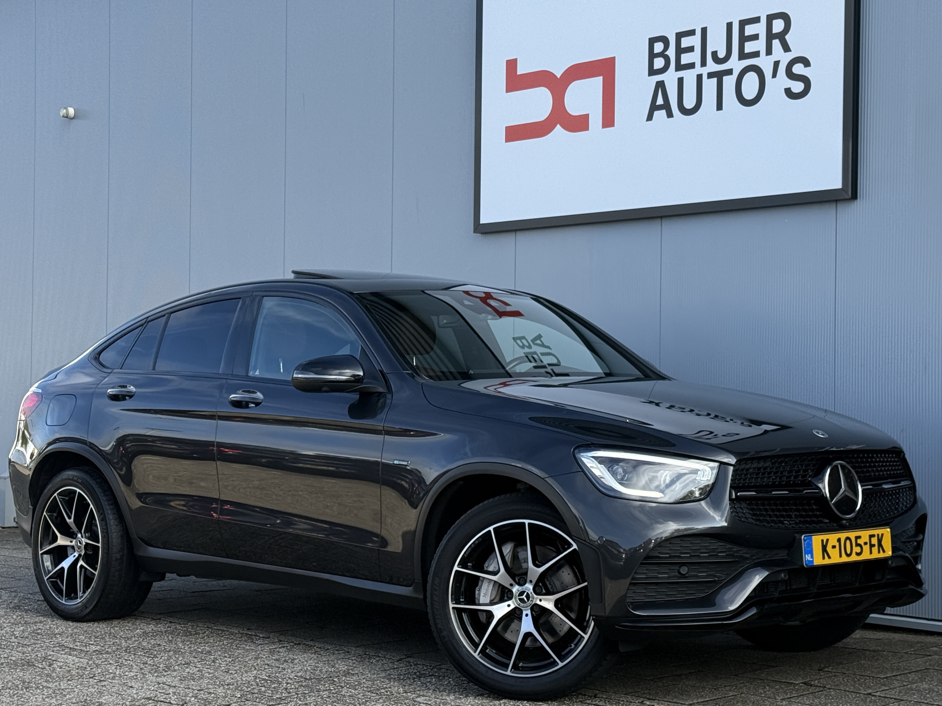 Foto van Mercedes-Benz GLC 300 E 4Matic