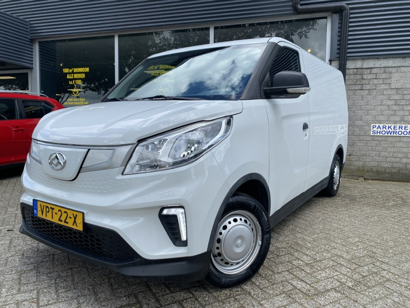 Maxus Maxus E-deliver 3 SWB 53 kWh elektrisch ruimte wonder 2022 - voorkant