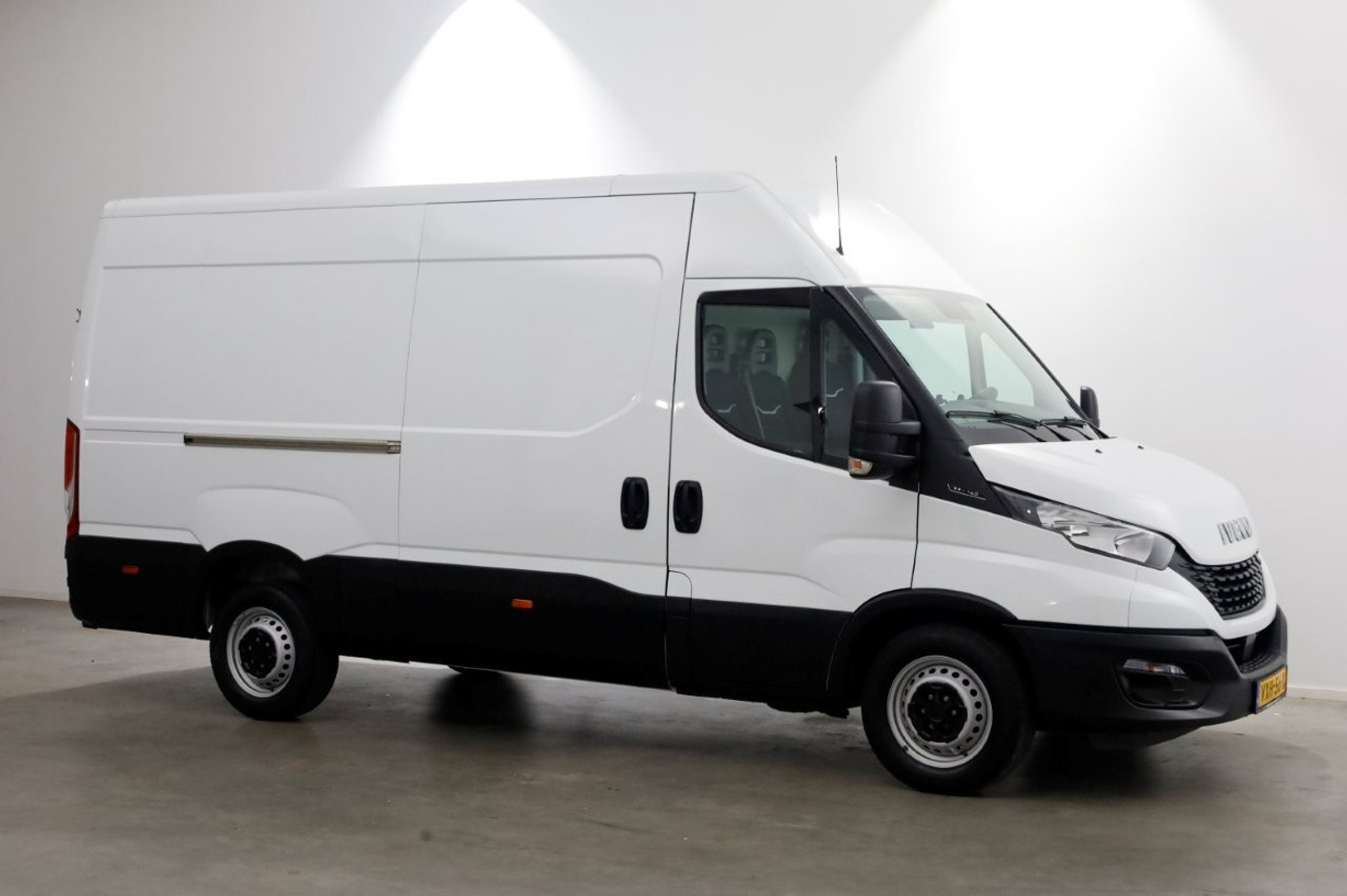 Foto van Iveco 35s14