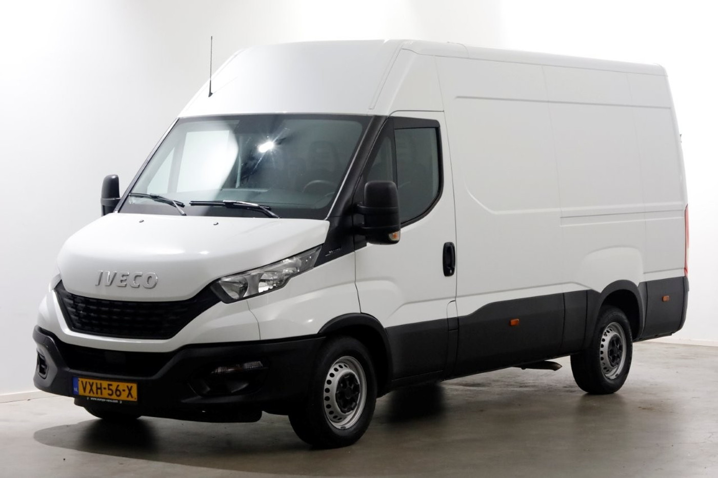 Foto van Iveco 35s14
