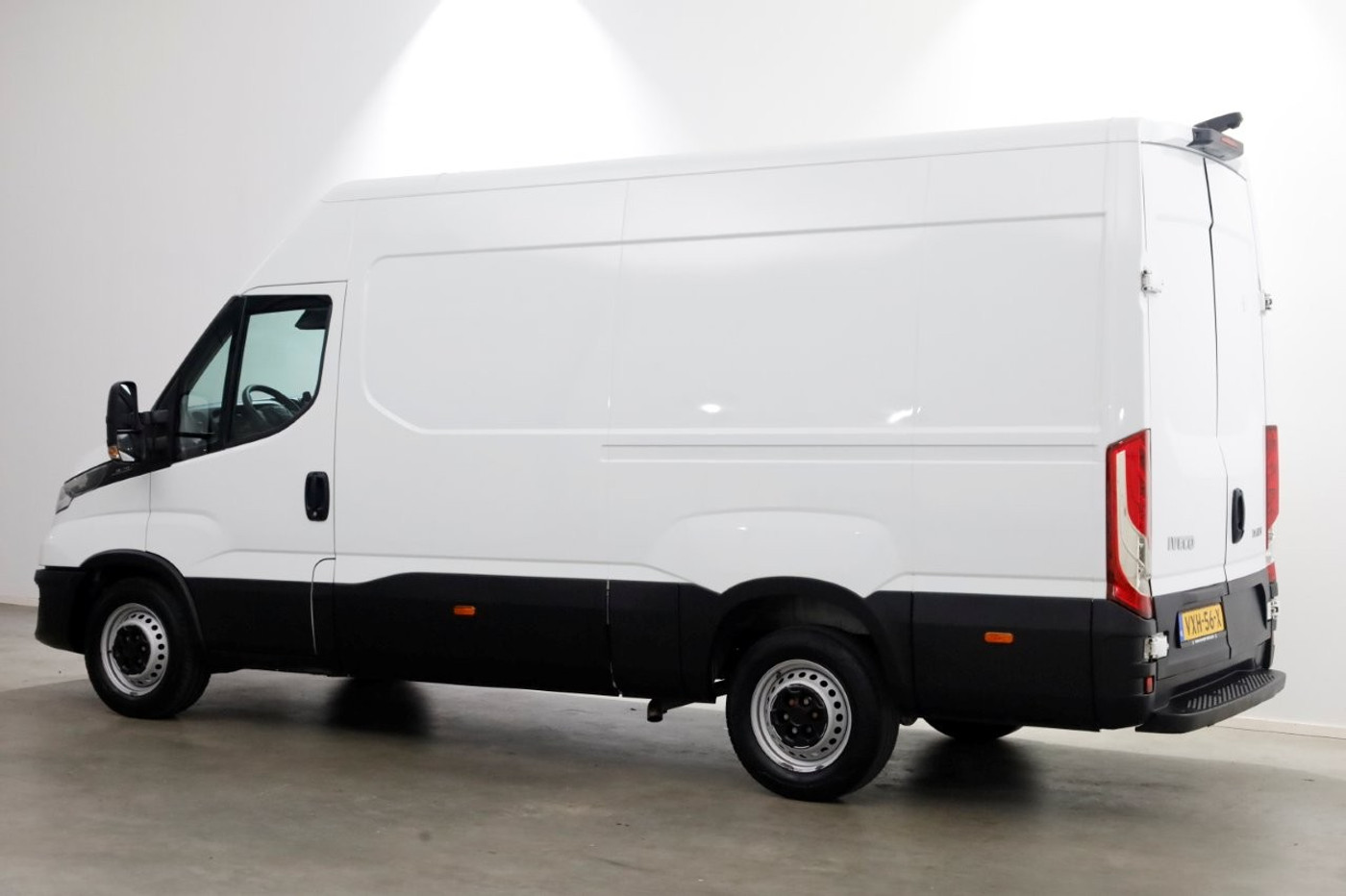 Foto van Iveco 35s14