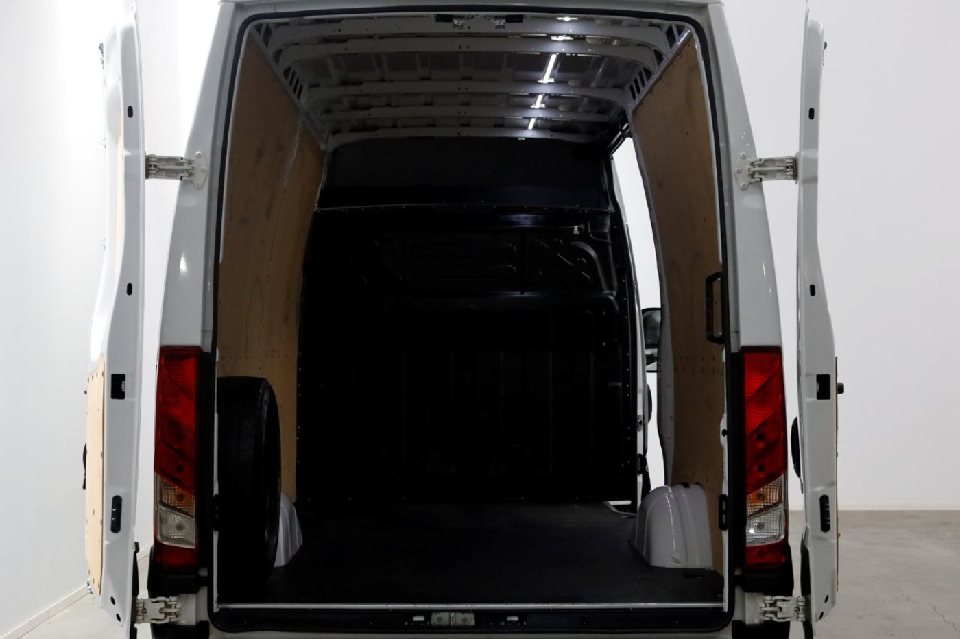 Foto van Iveco 35s14