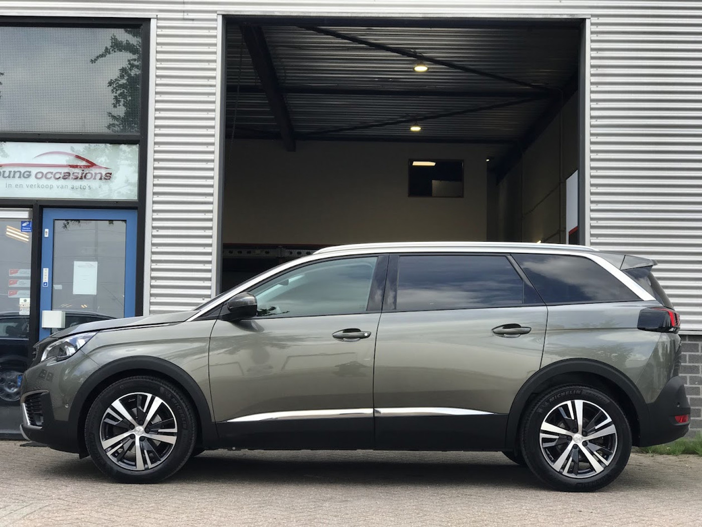 Foto van Peugeot 5008