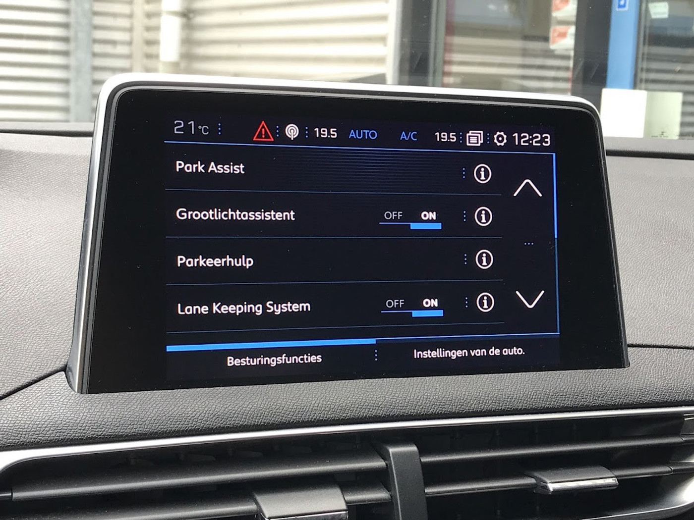 Foto van Peugeot 5008