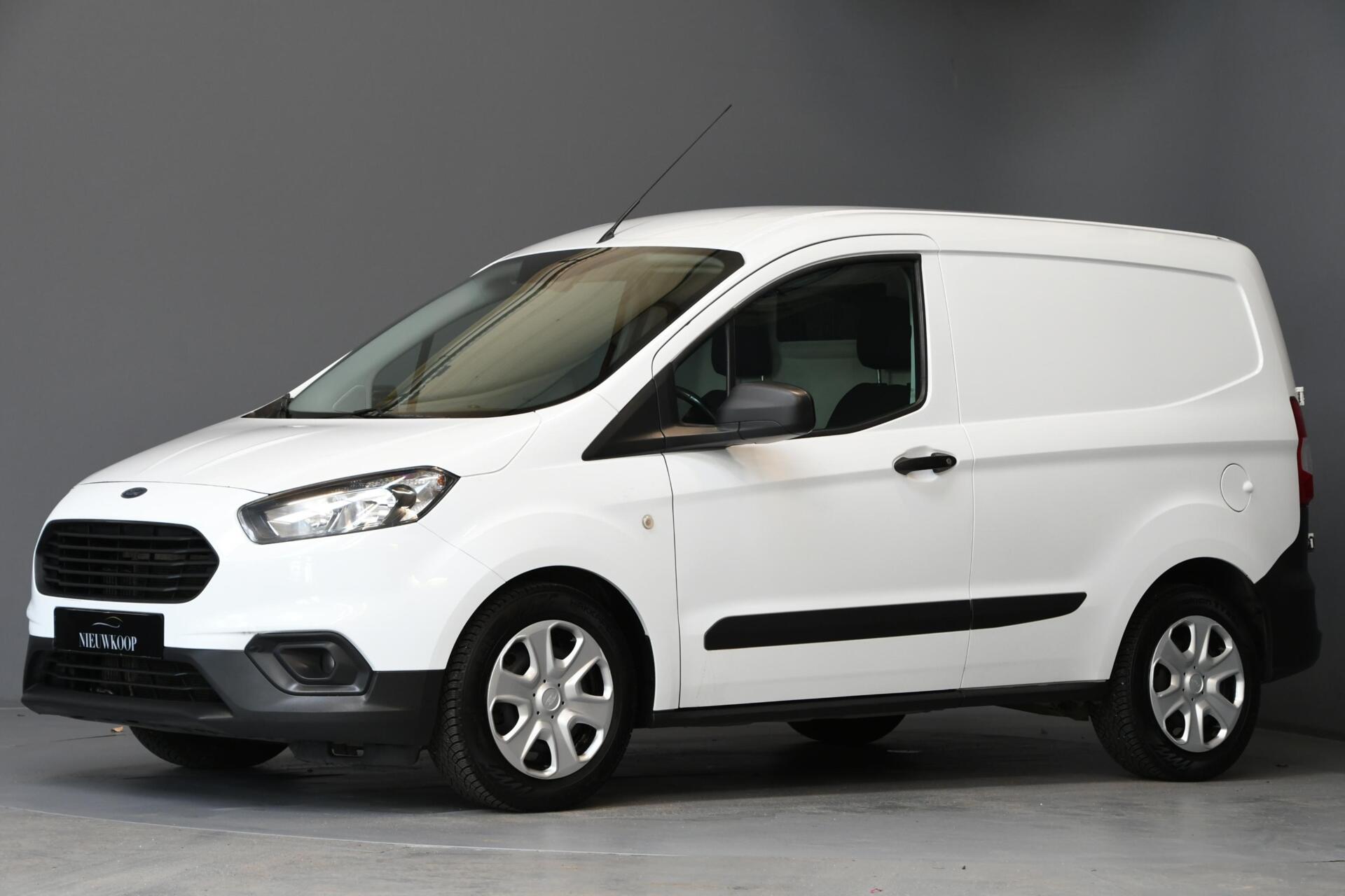 Foto van Ford Transit Courier