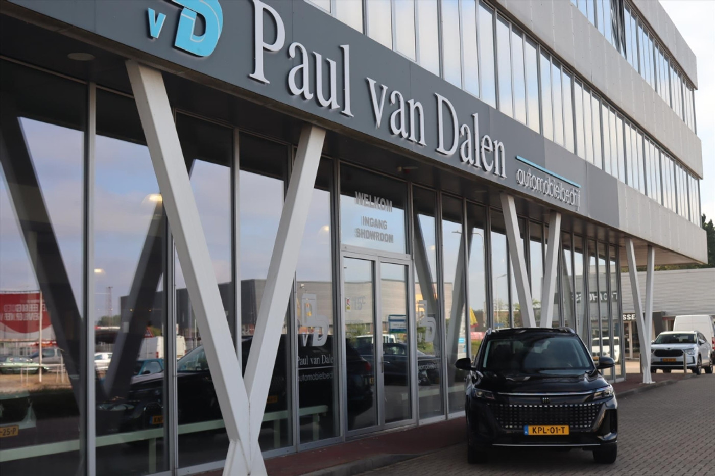 Foto van DFSK E5