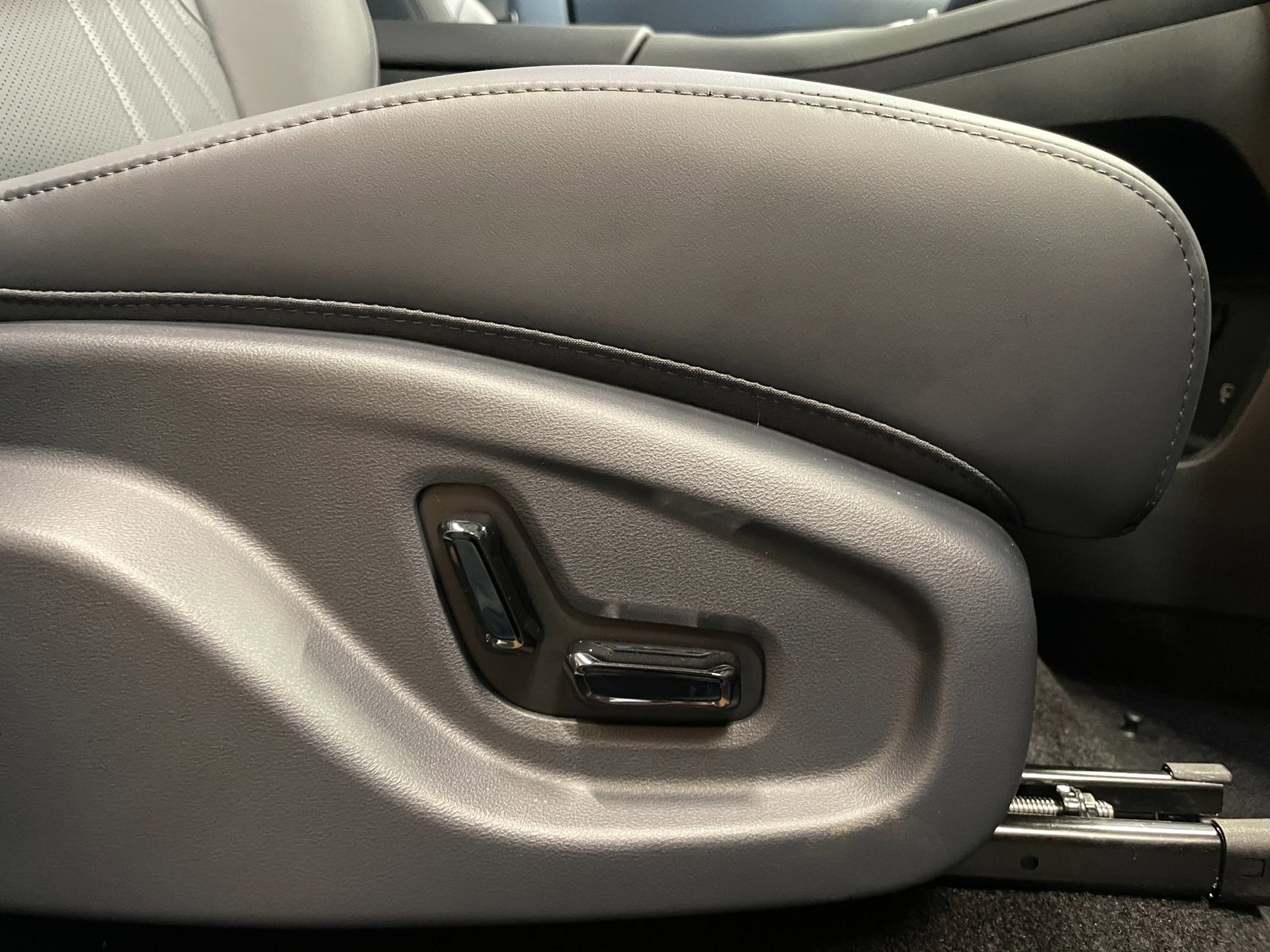 Foto van Geely Starray Em-i