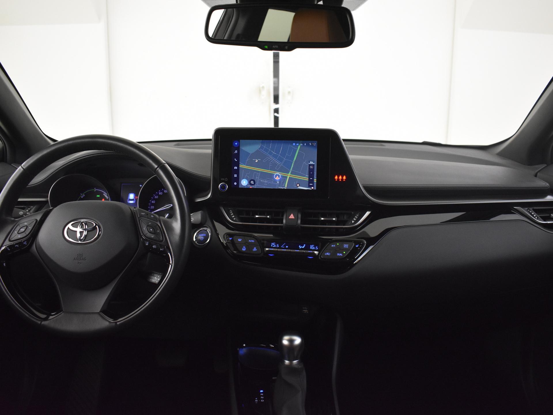 Foto van Toyota C-hr