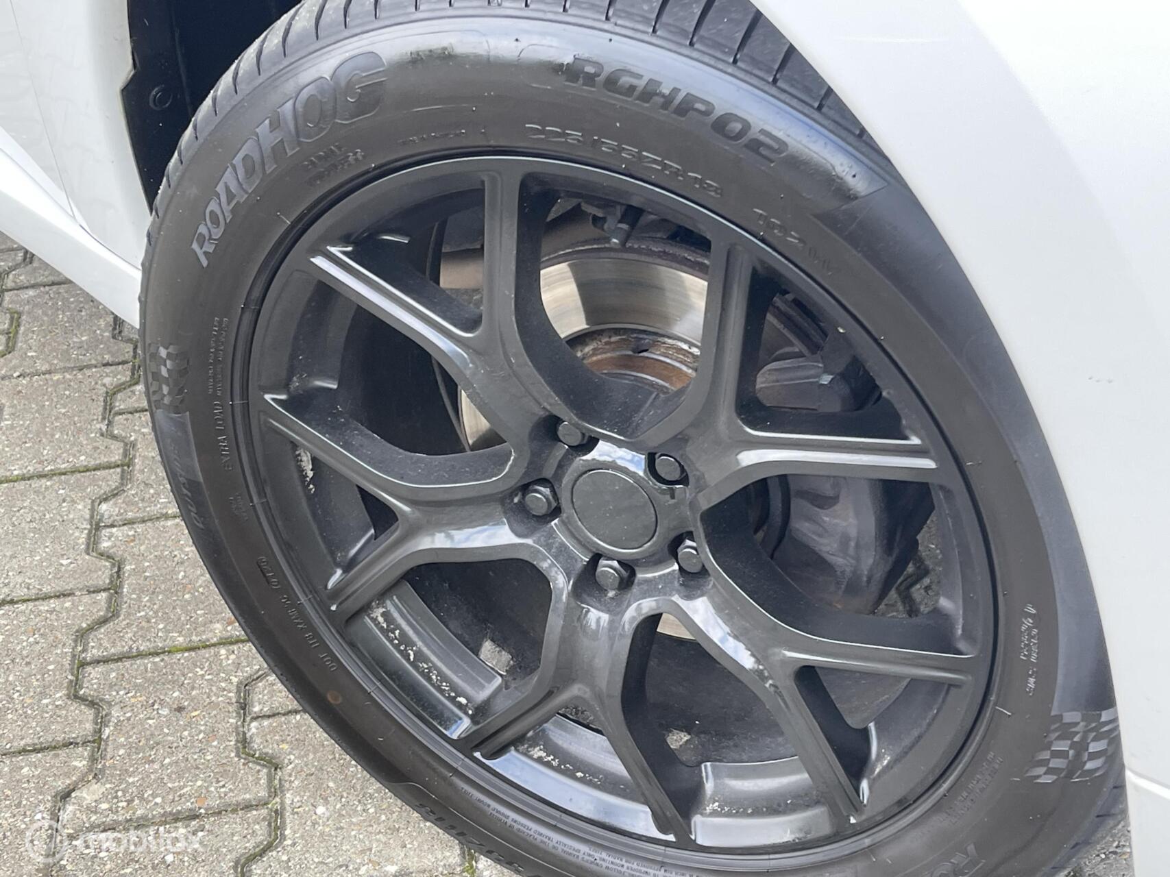 Foto van Mitsubishi Mitsubishi Outlander